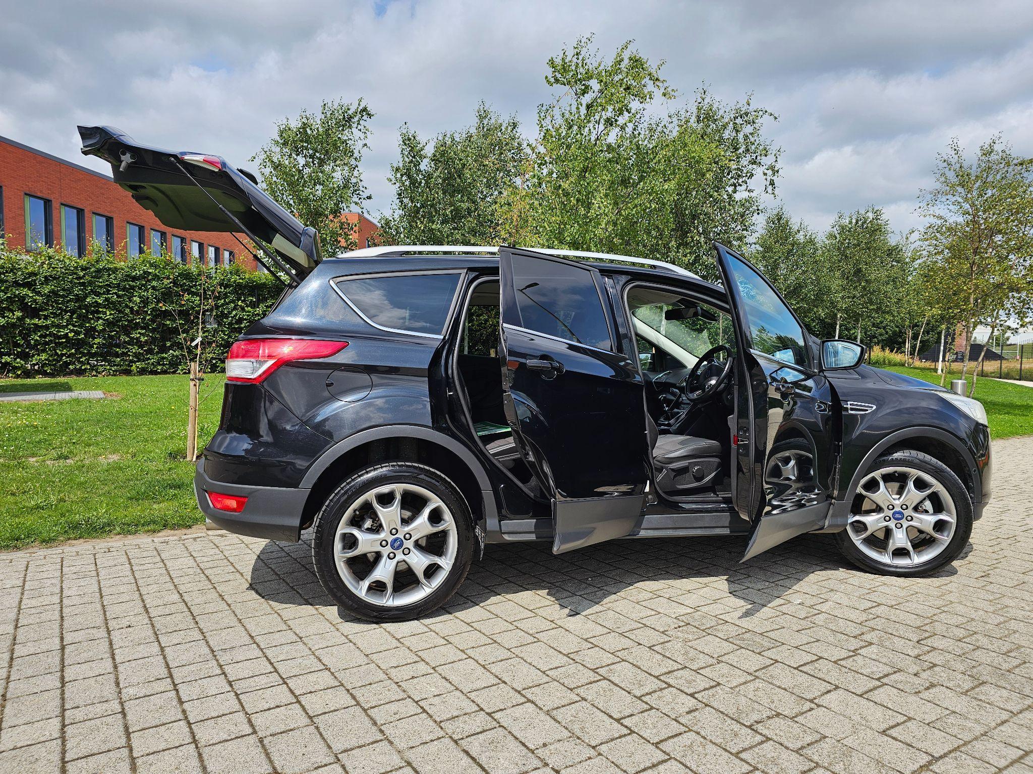 Ford Kuga - Image 12