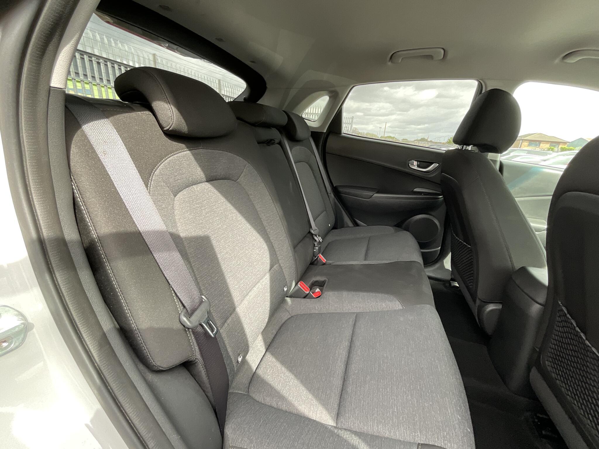 Hyundai Kona - Image 11