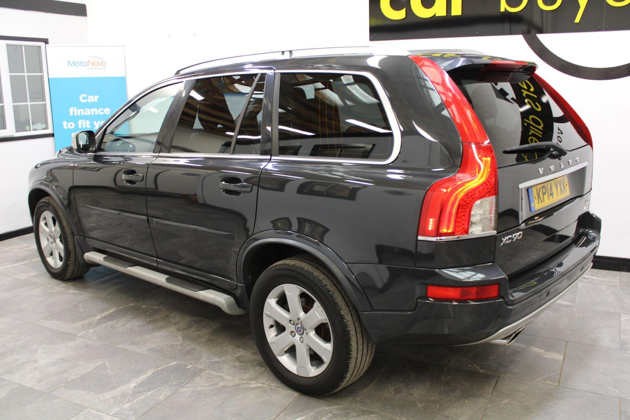 Volvo XC90 - Image 20