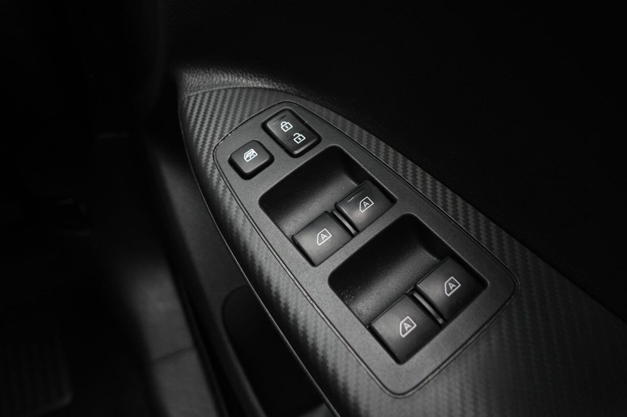 Mitsubishi Eclipse Cross - Image 41