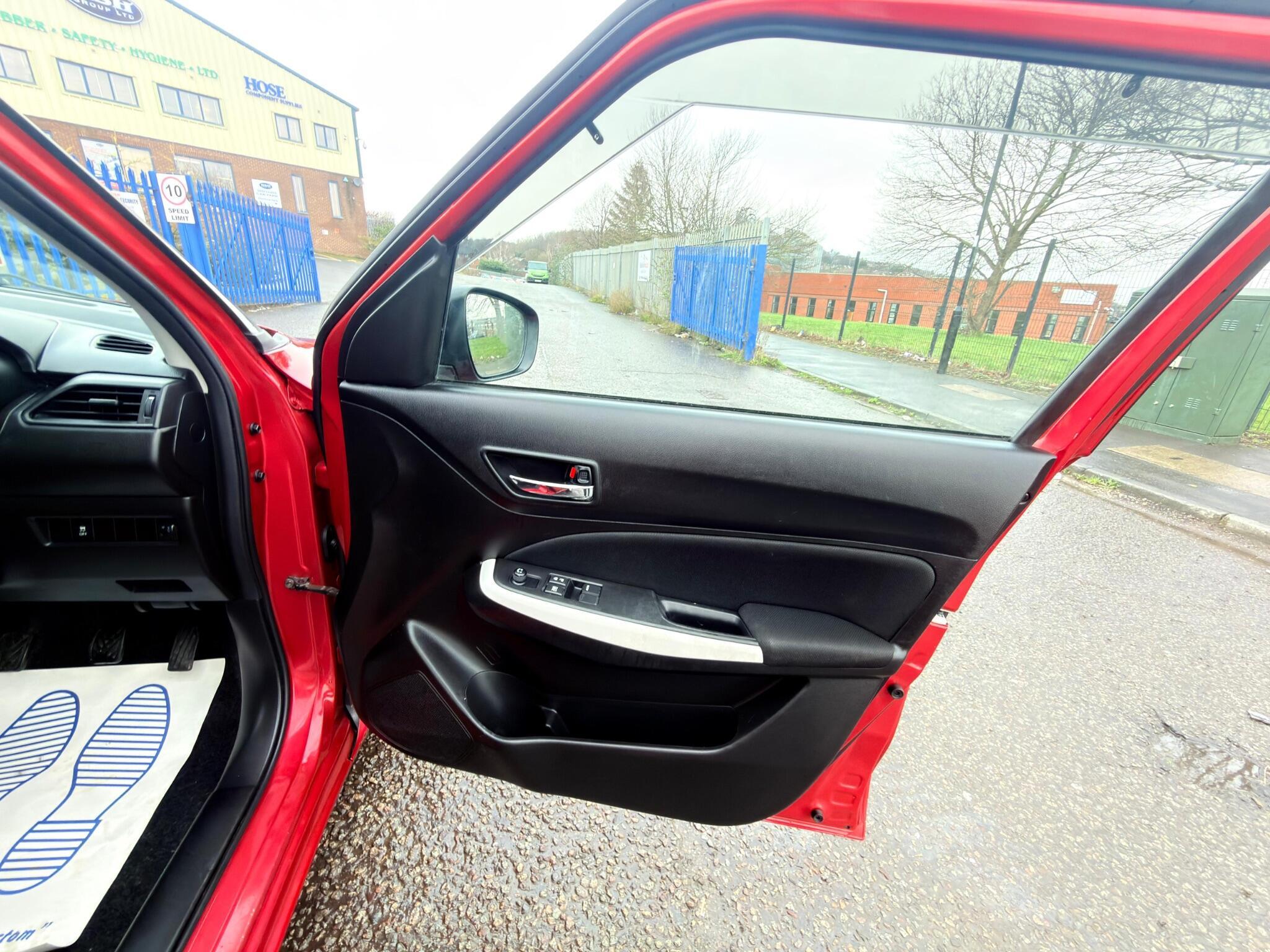 Suzuki Swift - Image 27