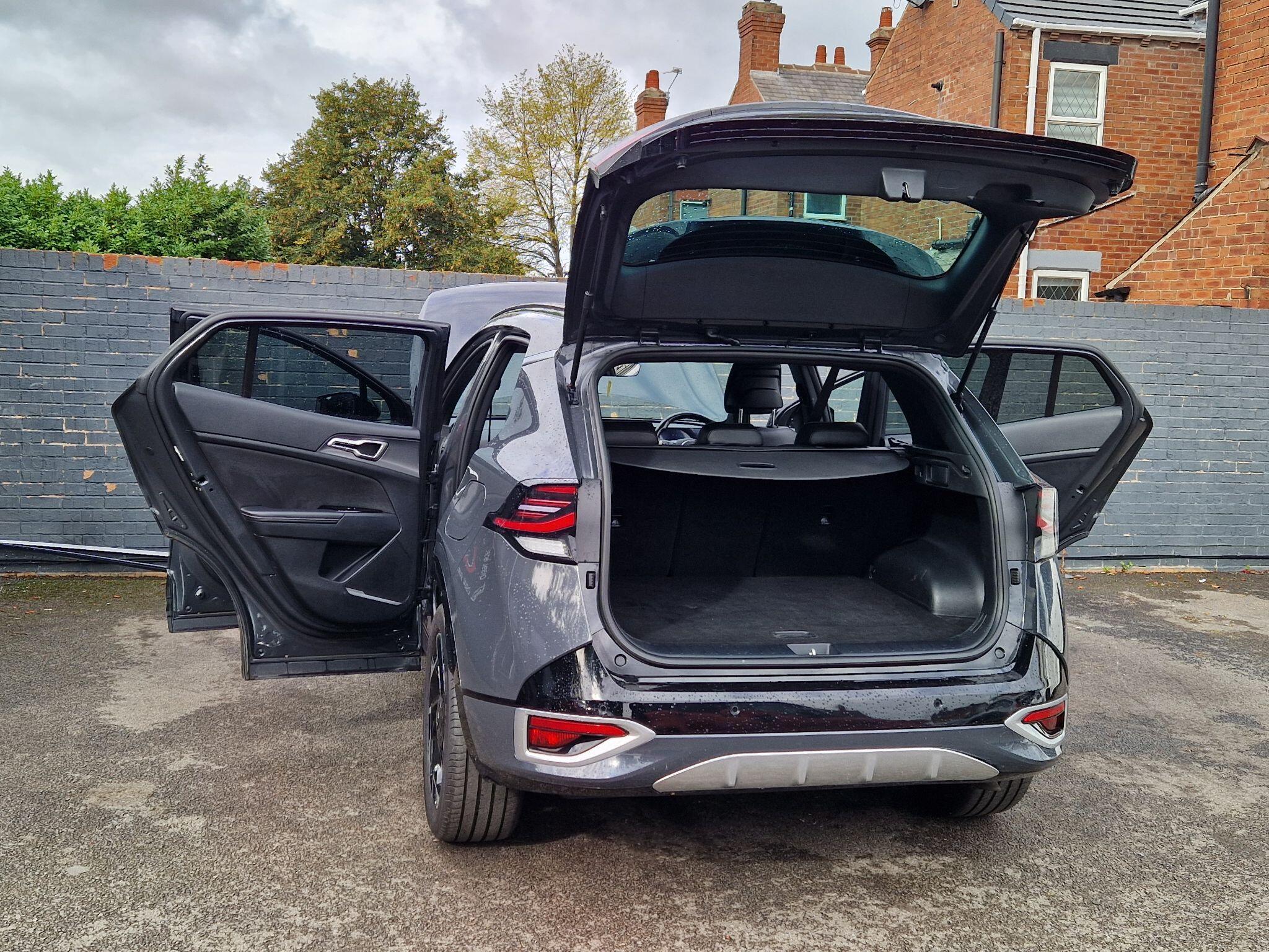Kia Sportage - Image 19