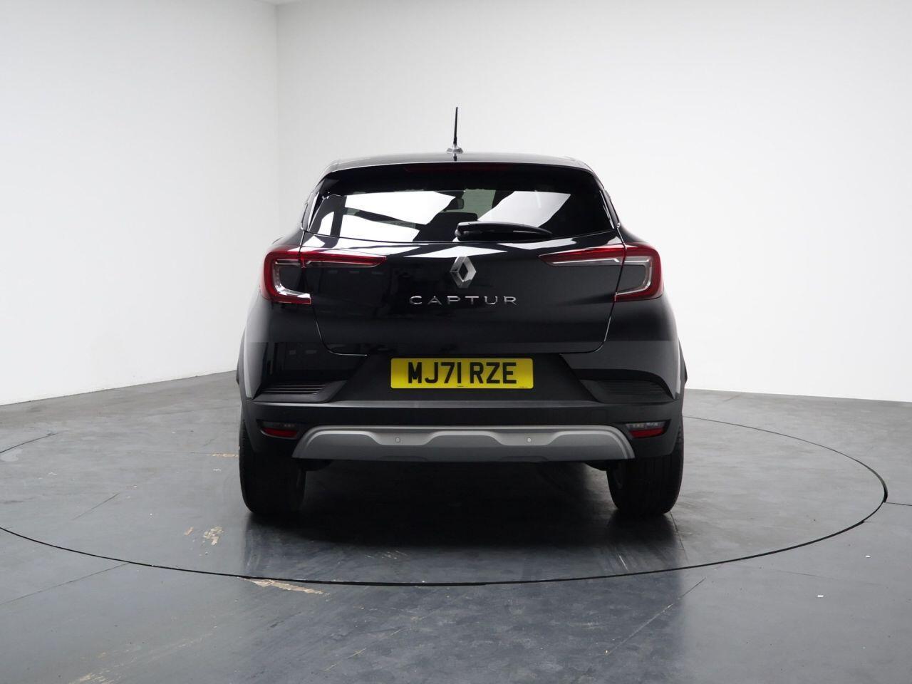 Renault Captur - Image 12