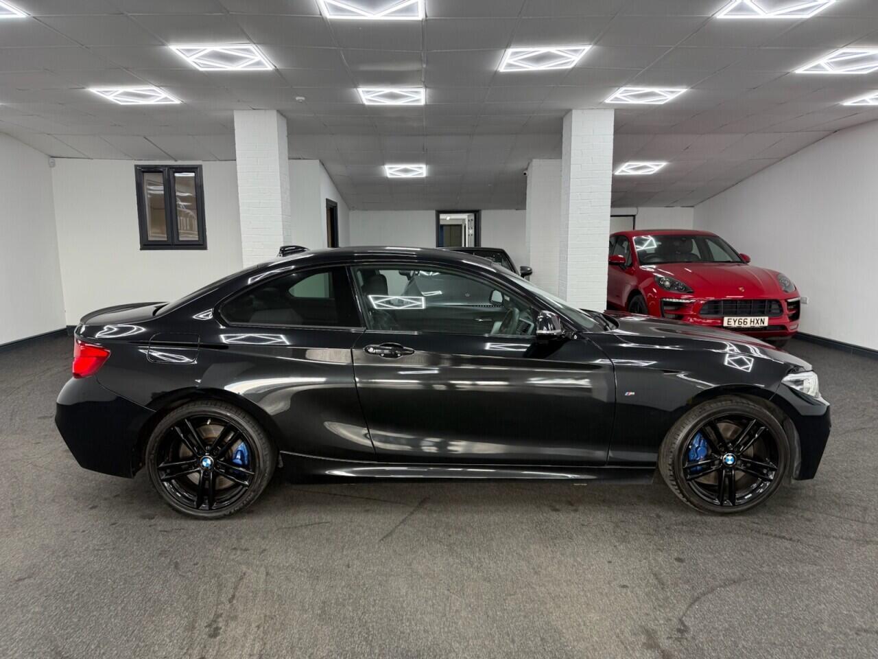 BMW 2 Series - Image 4
