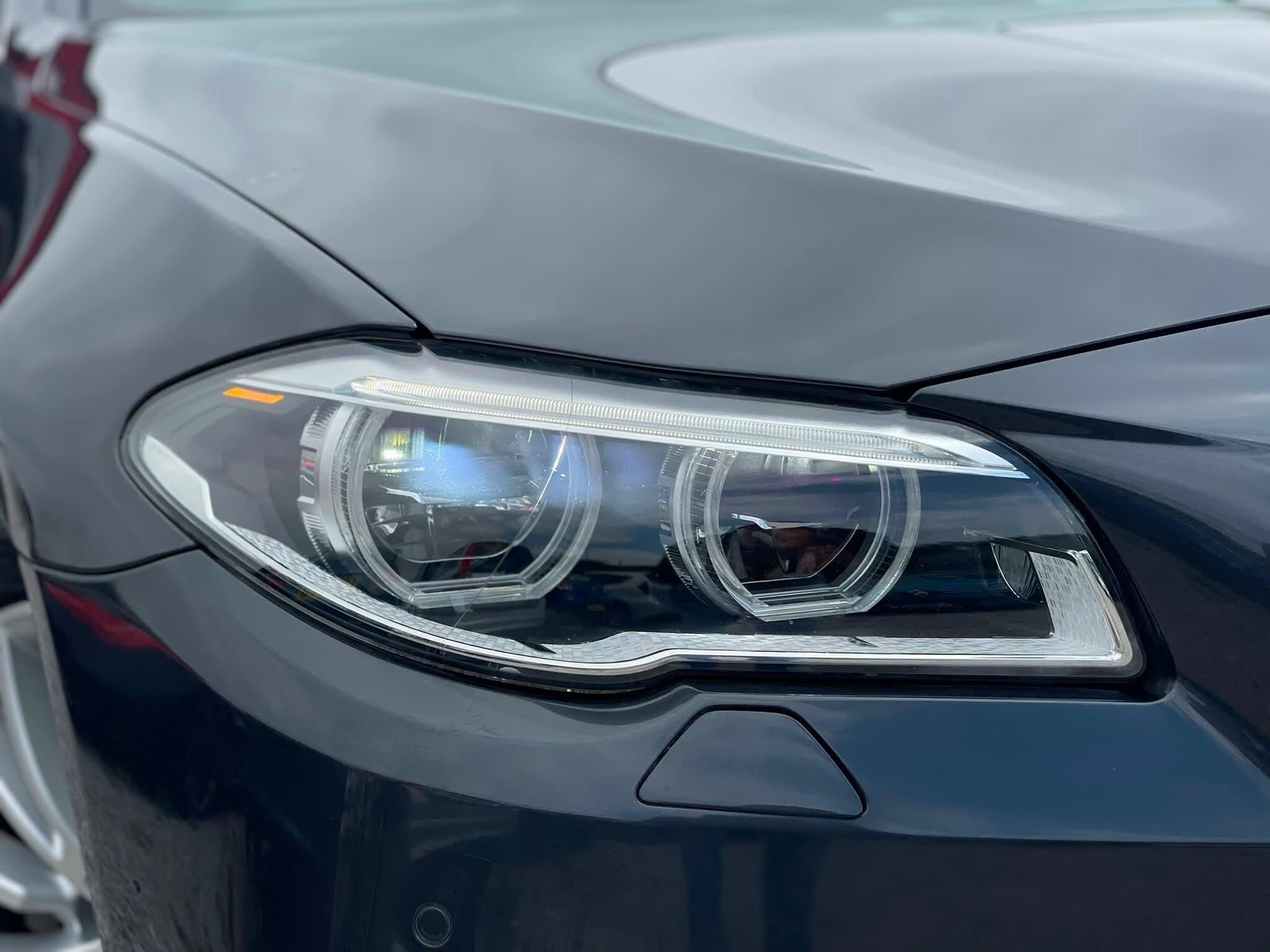 BMW 5 Series - Image 14