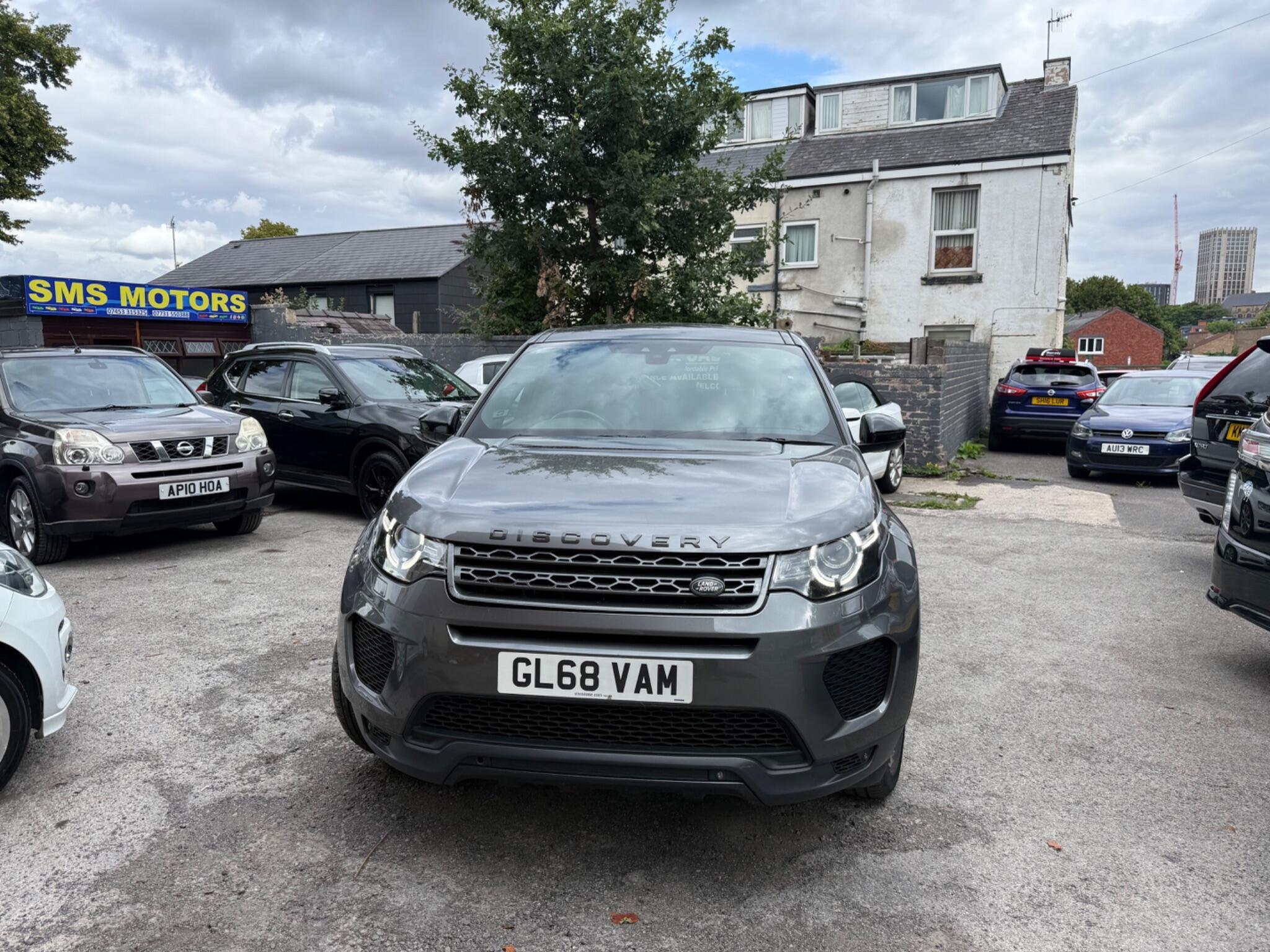 Land Rover DISCOVERY SPORT - Image 2