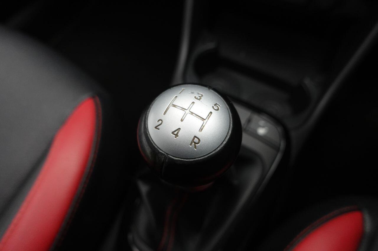 Kia Picanto - Image 25