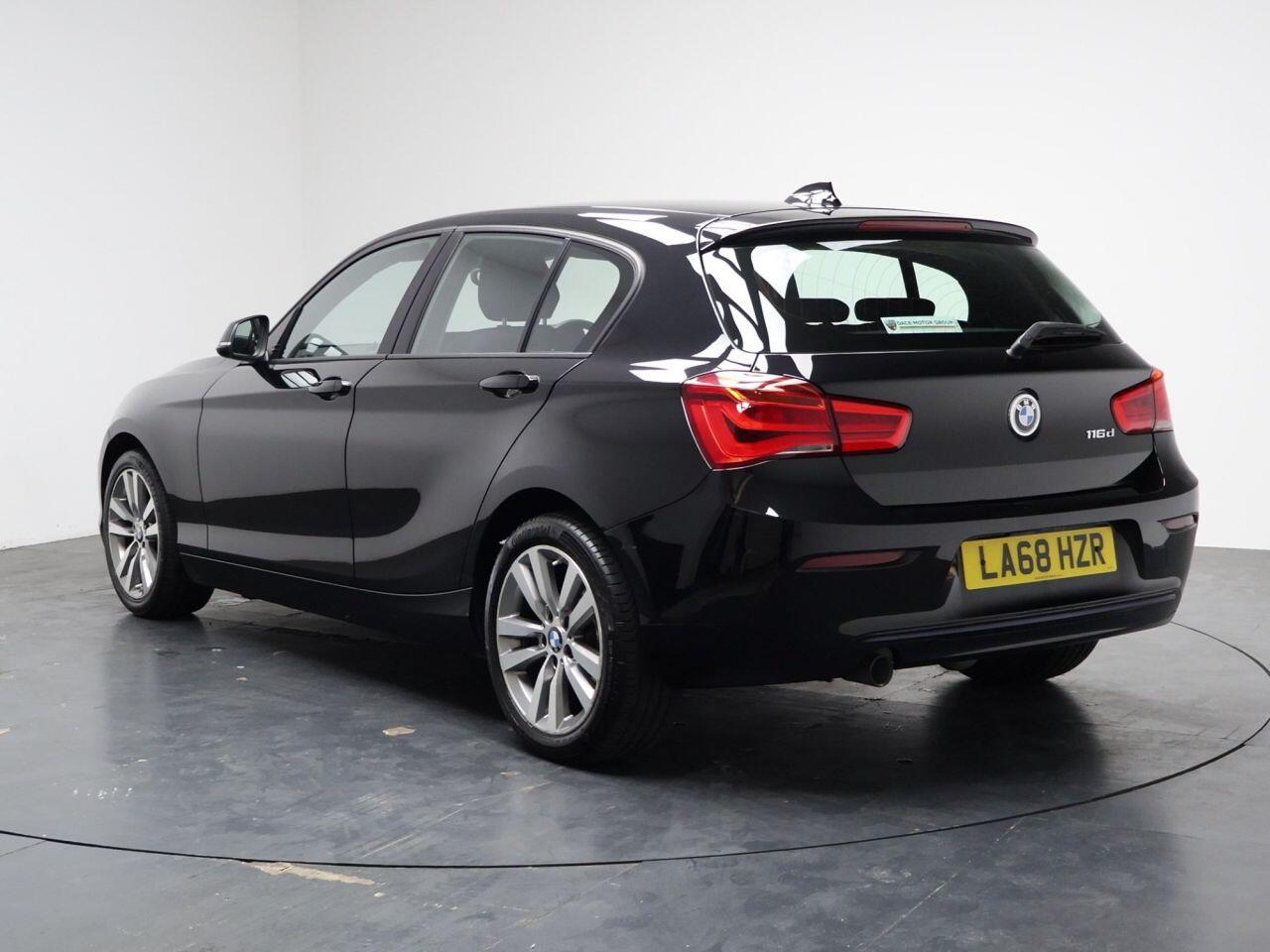 BMW 1 Series - Image 9