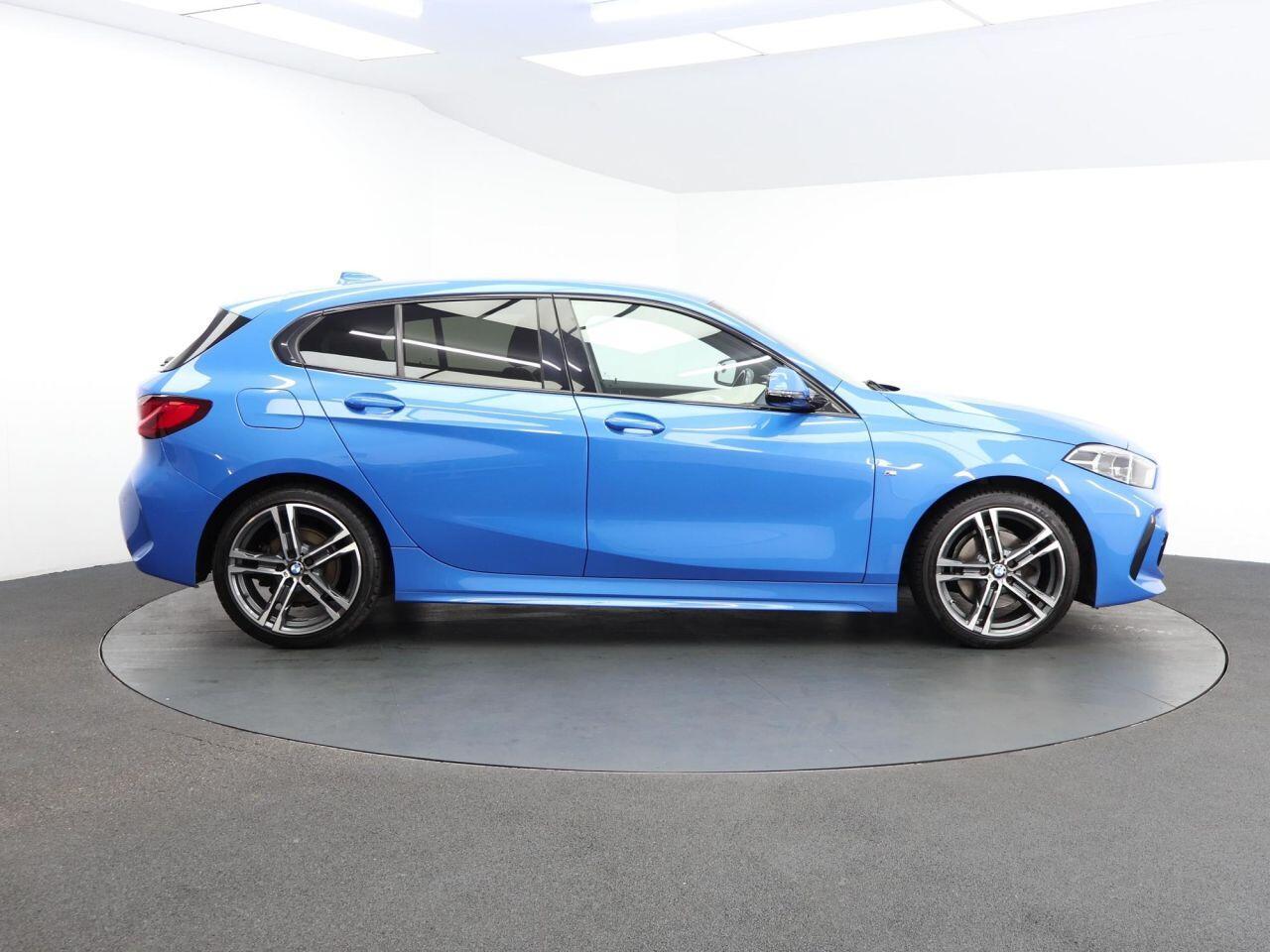 BMW 1 Series - Image 13