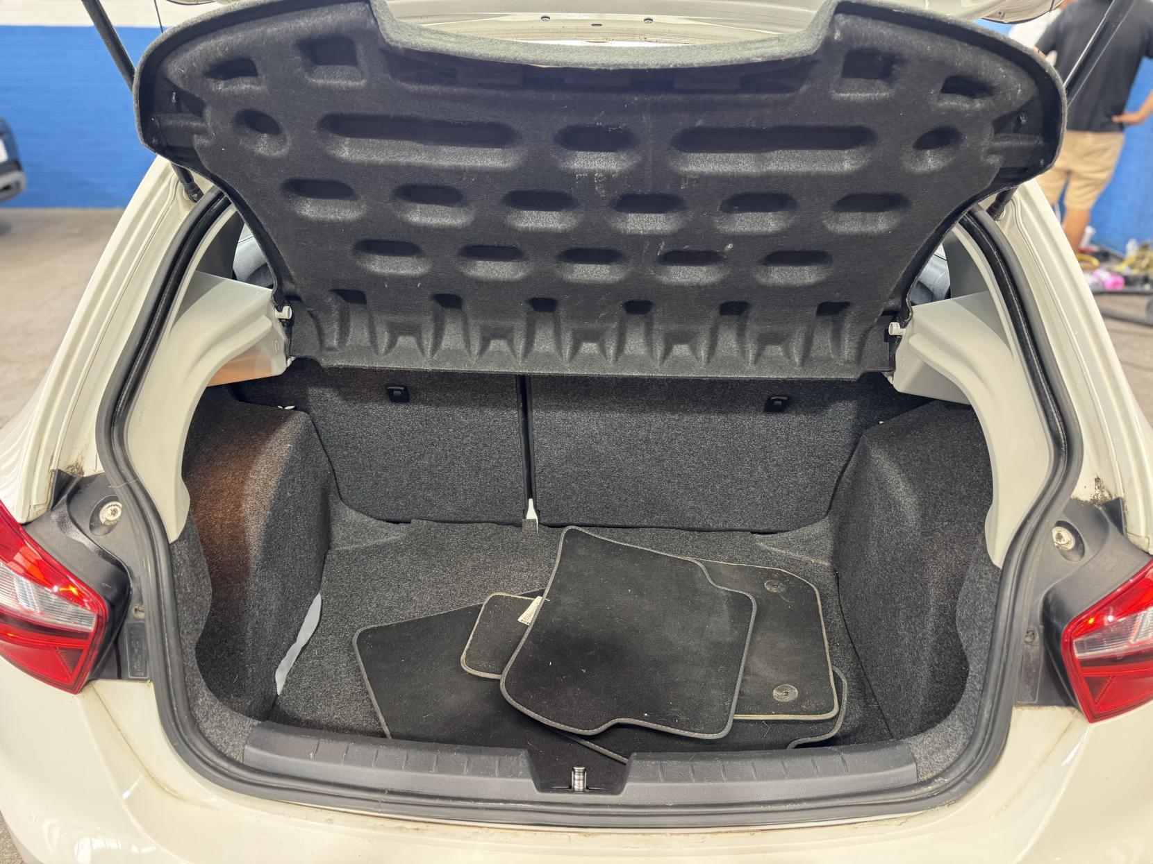 SEAT Ibiza - Image 13