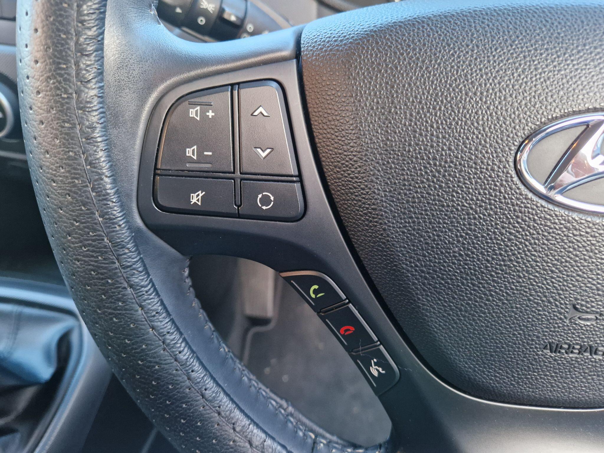 Hyundai i10 - Image 49