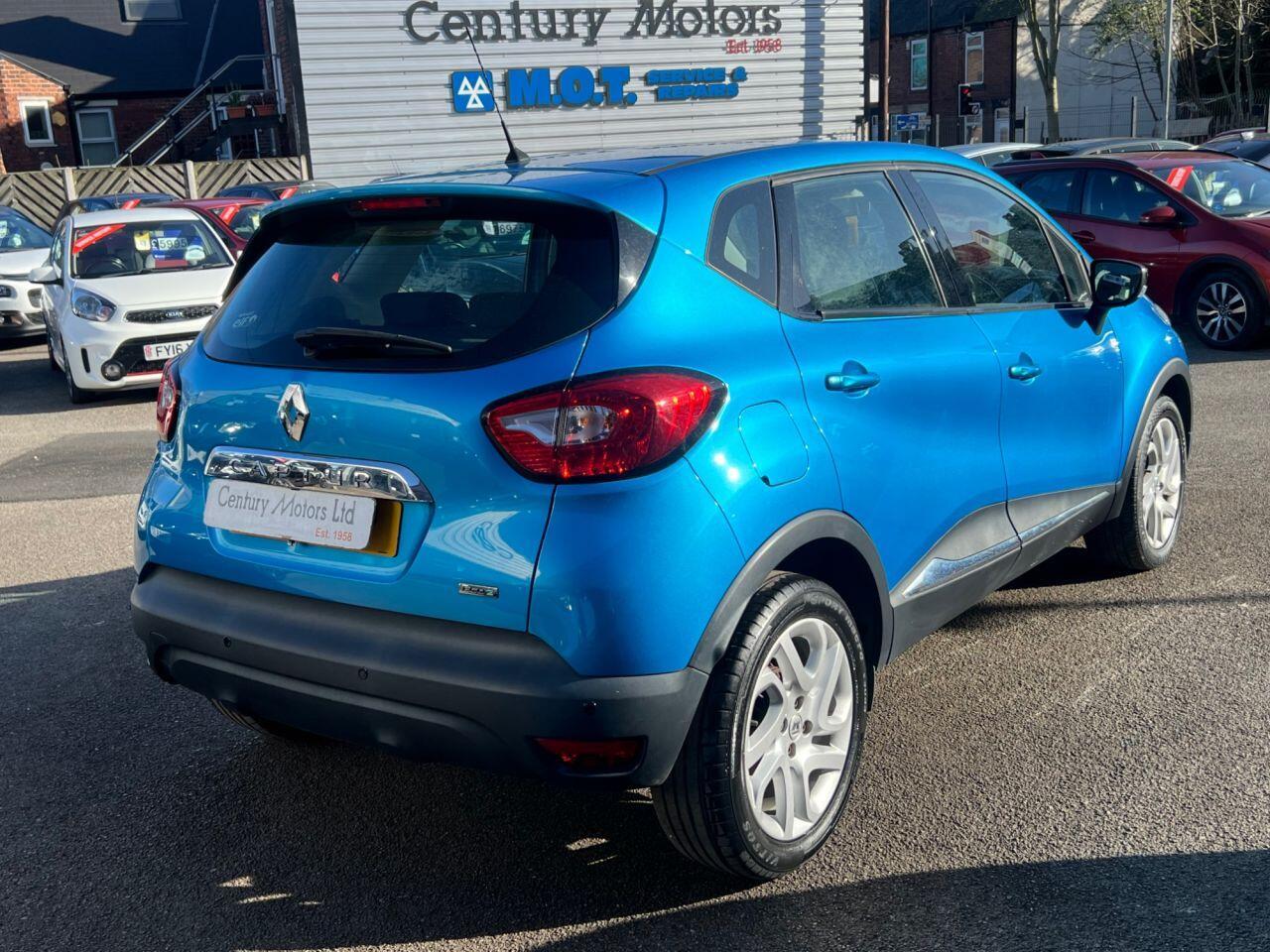 Renault Captur - Image 4