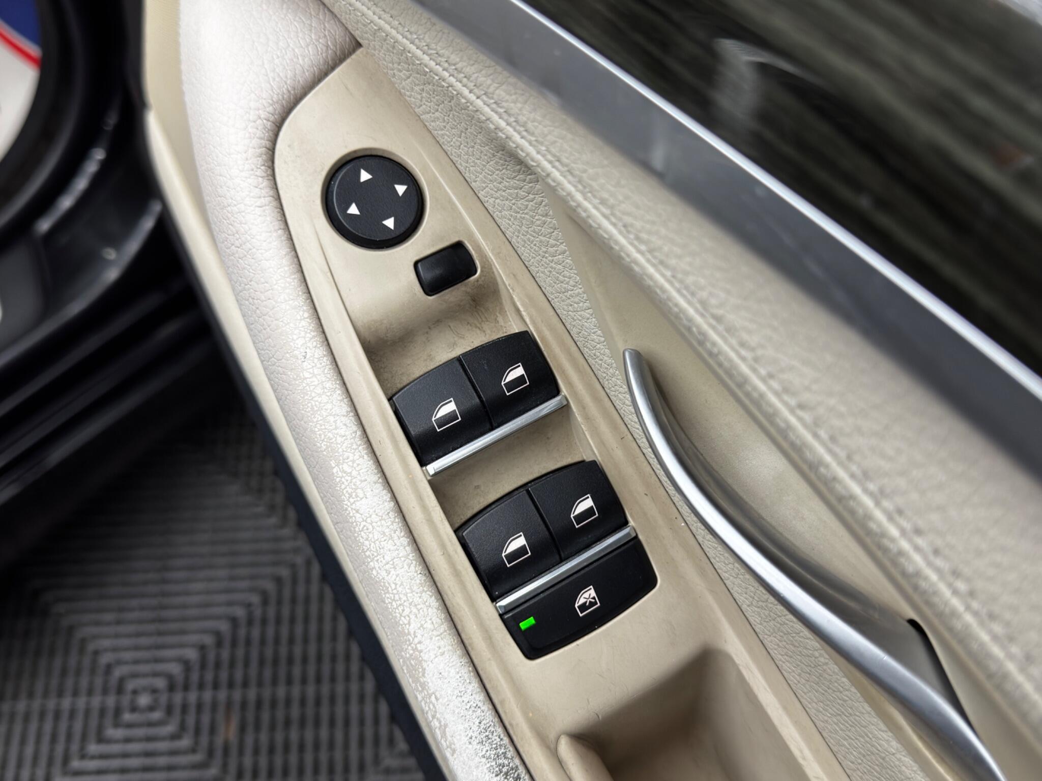 BMW 5 Series - Image 43