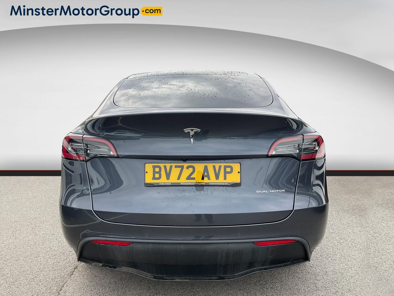 Tesla Model Y - Image 3