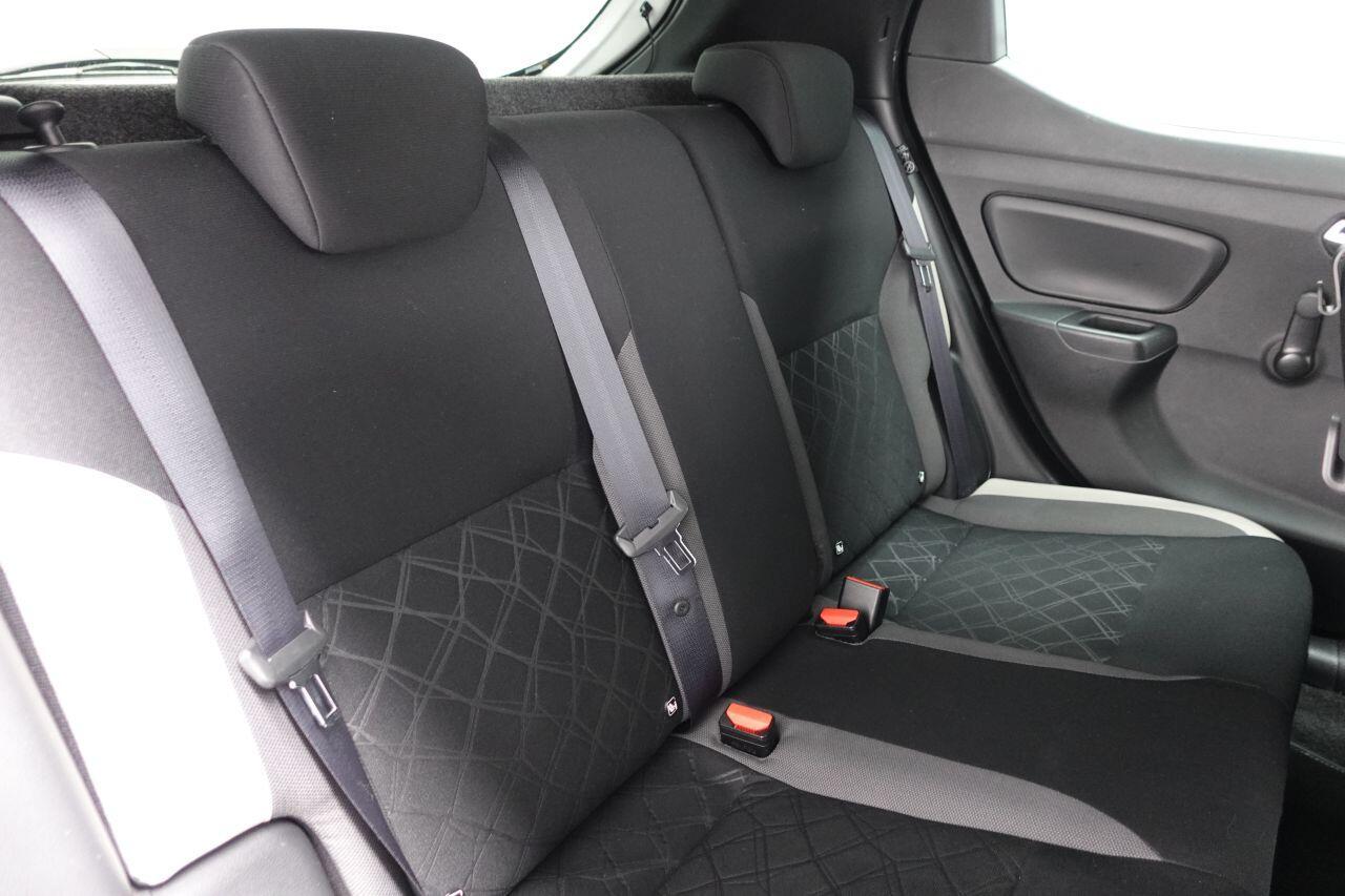 Nissan Micra - Image 18