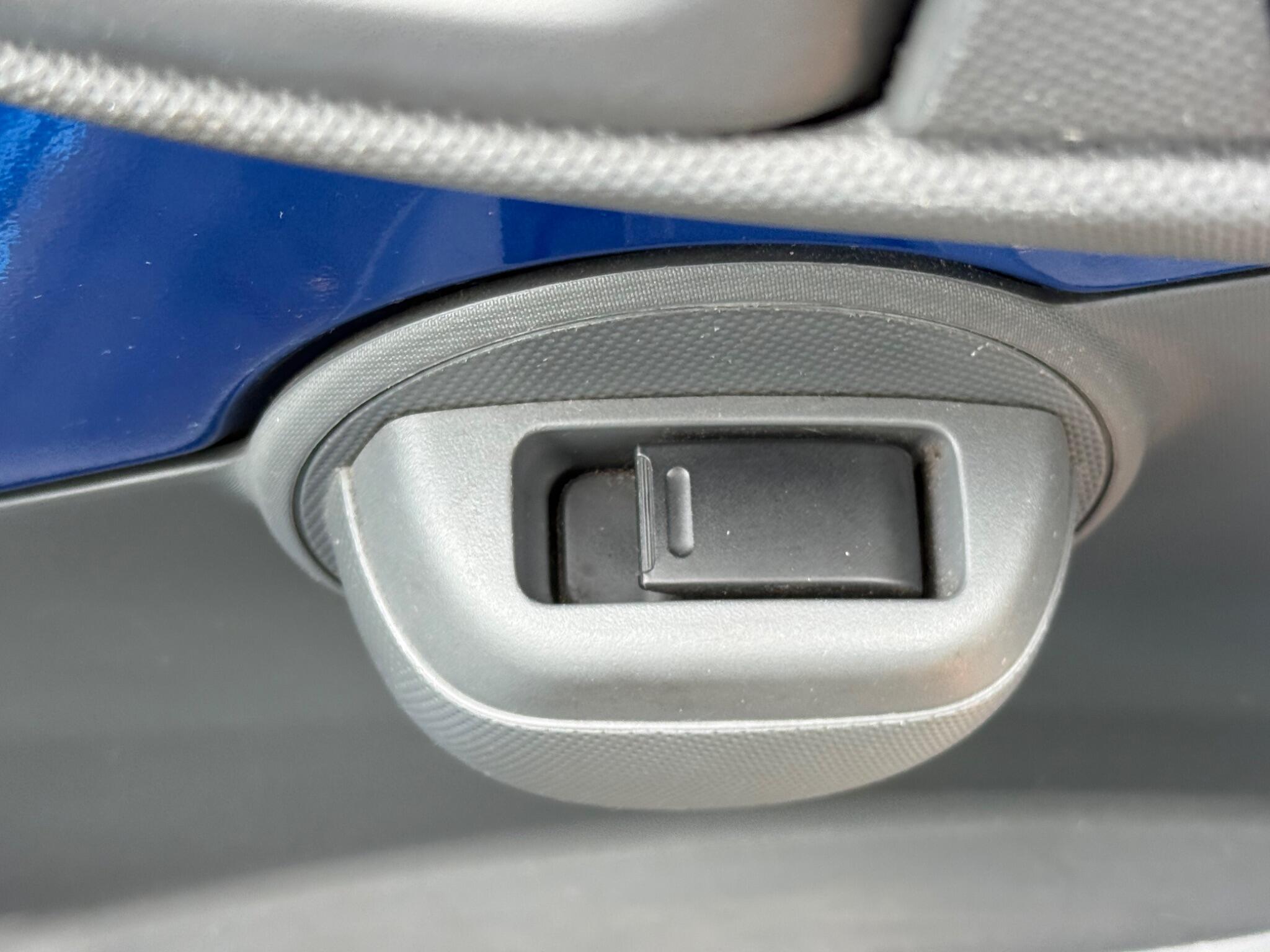 Peugeot 107 - Image 18