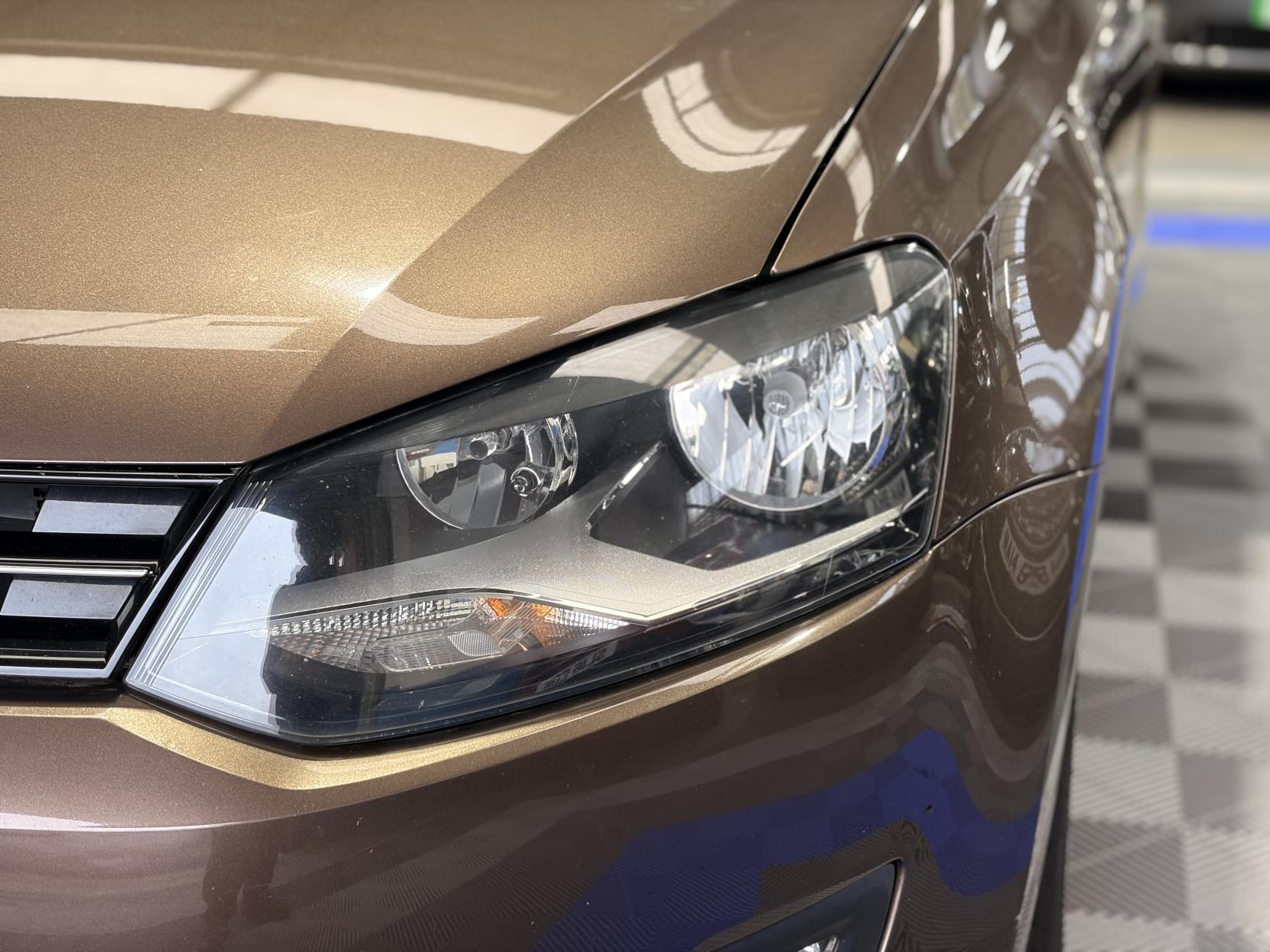 Volkswagen Polo - Image 10
