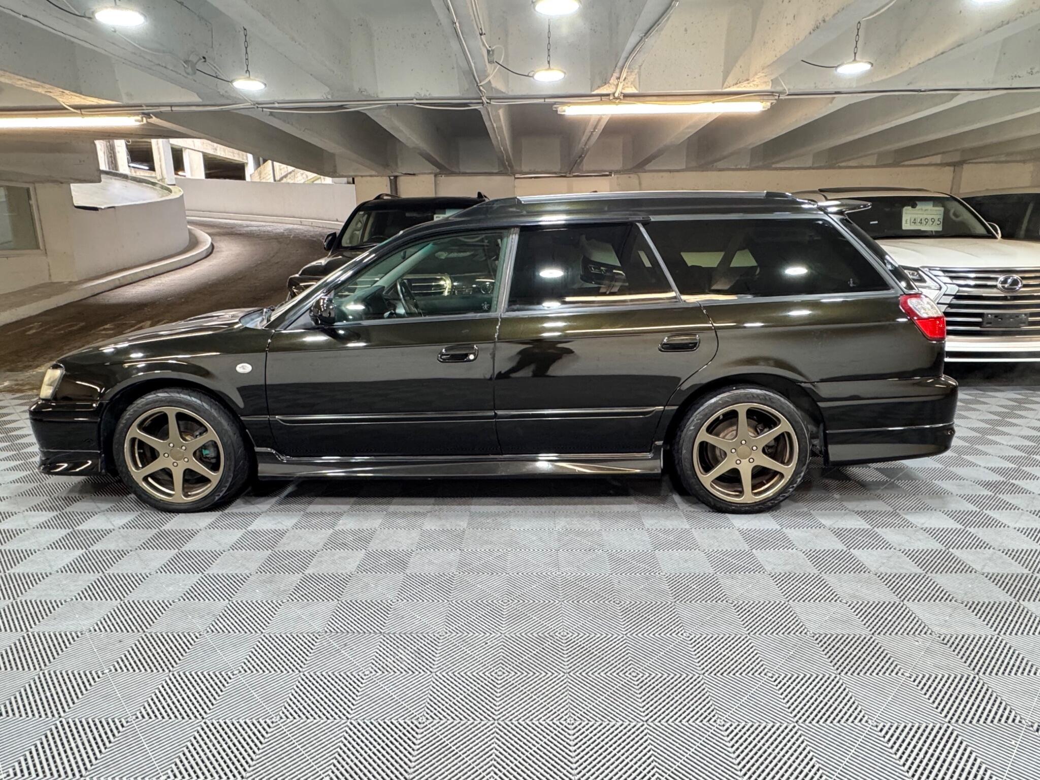 Subaru Legacy - Image 2