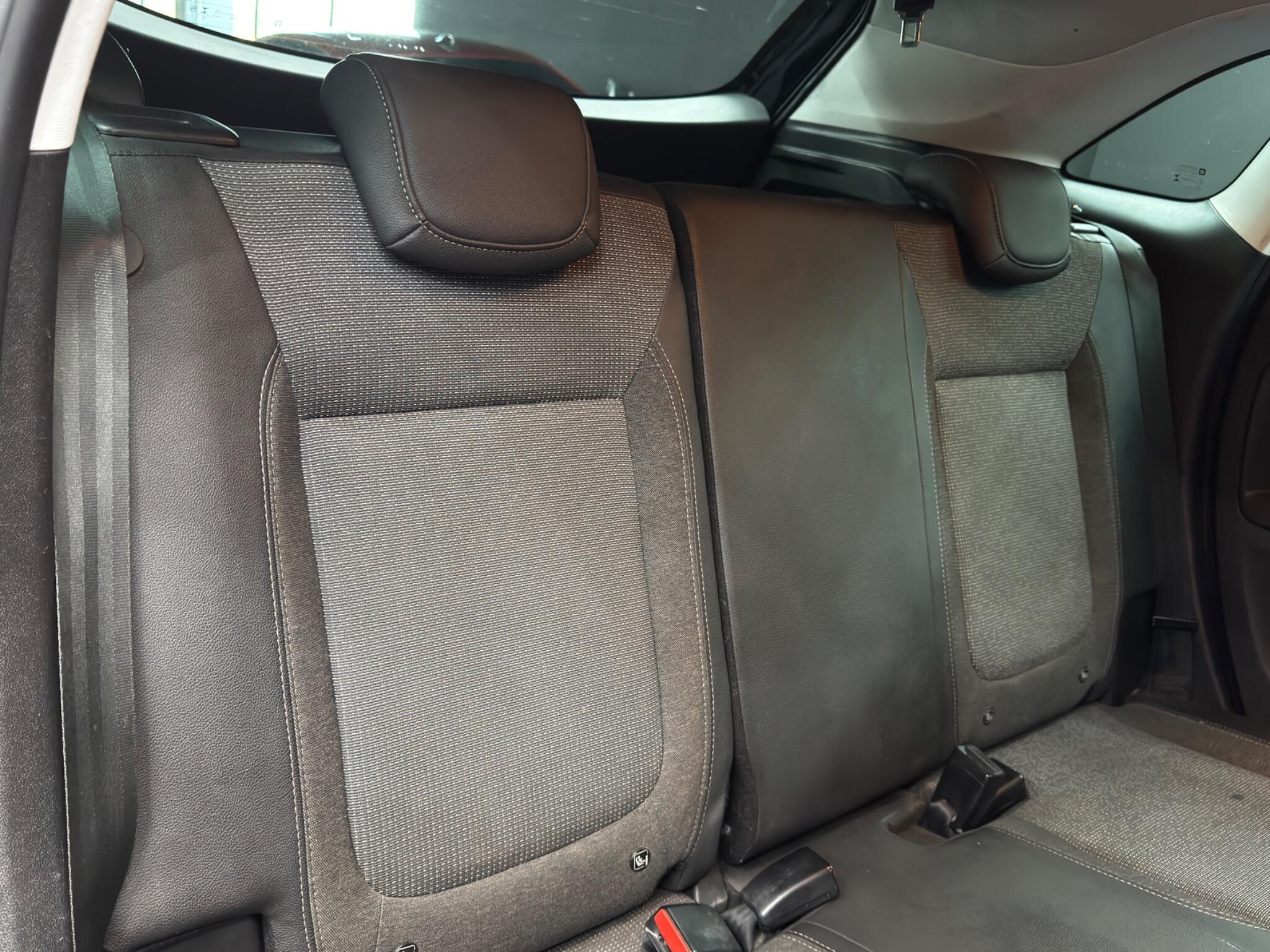 Vauxhall Crossland - Image 15