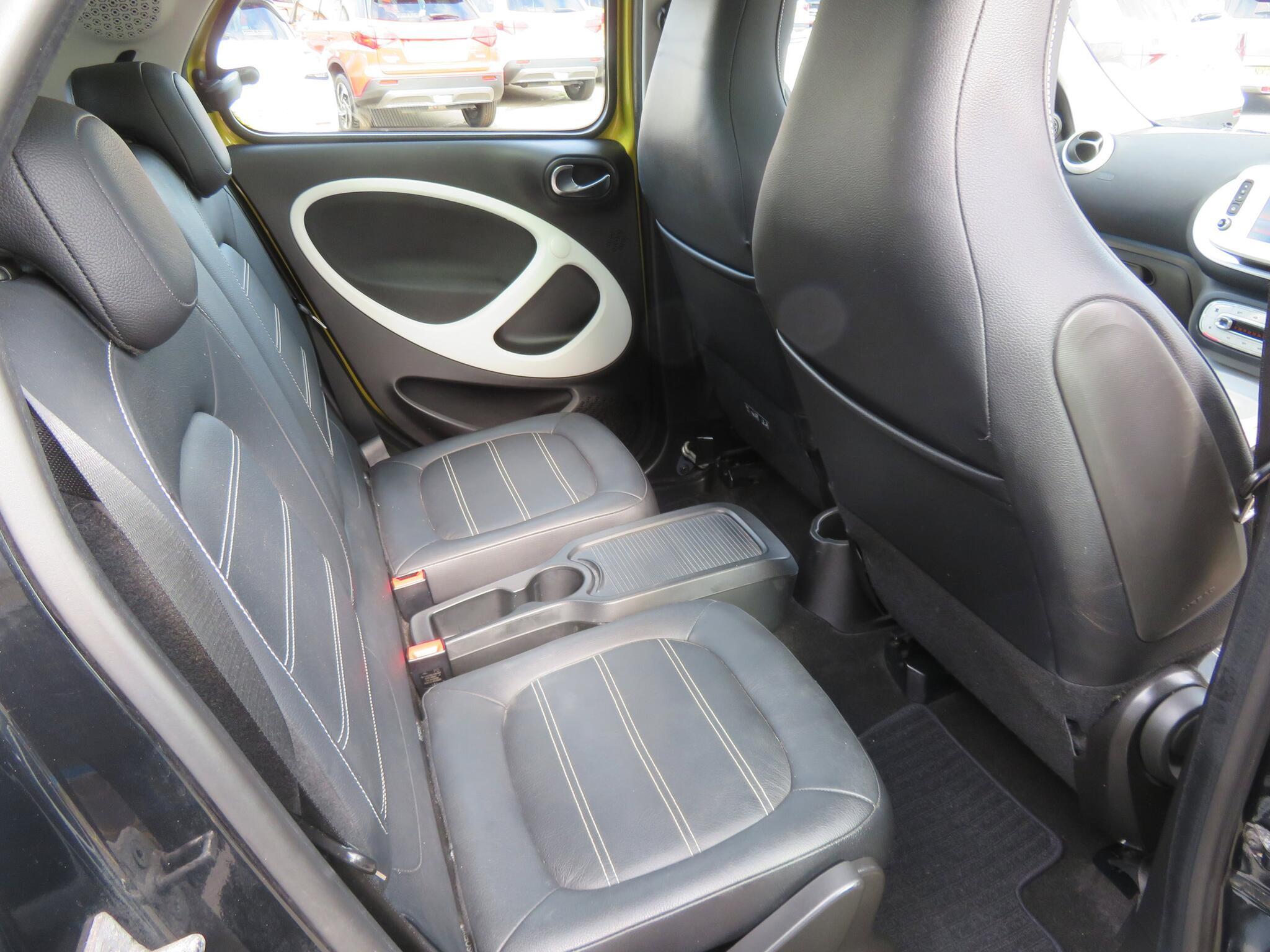 Smart Forfour - Image 15