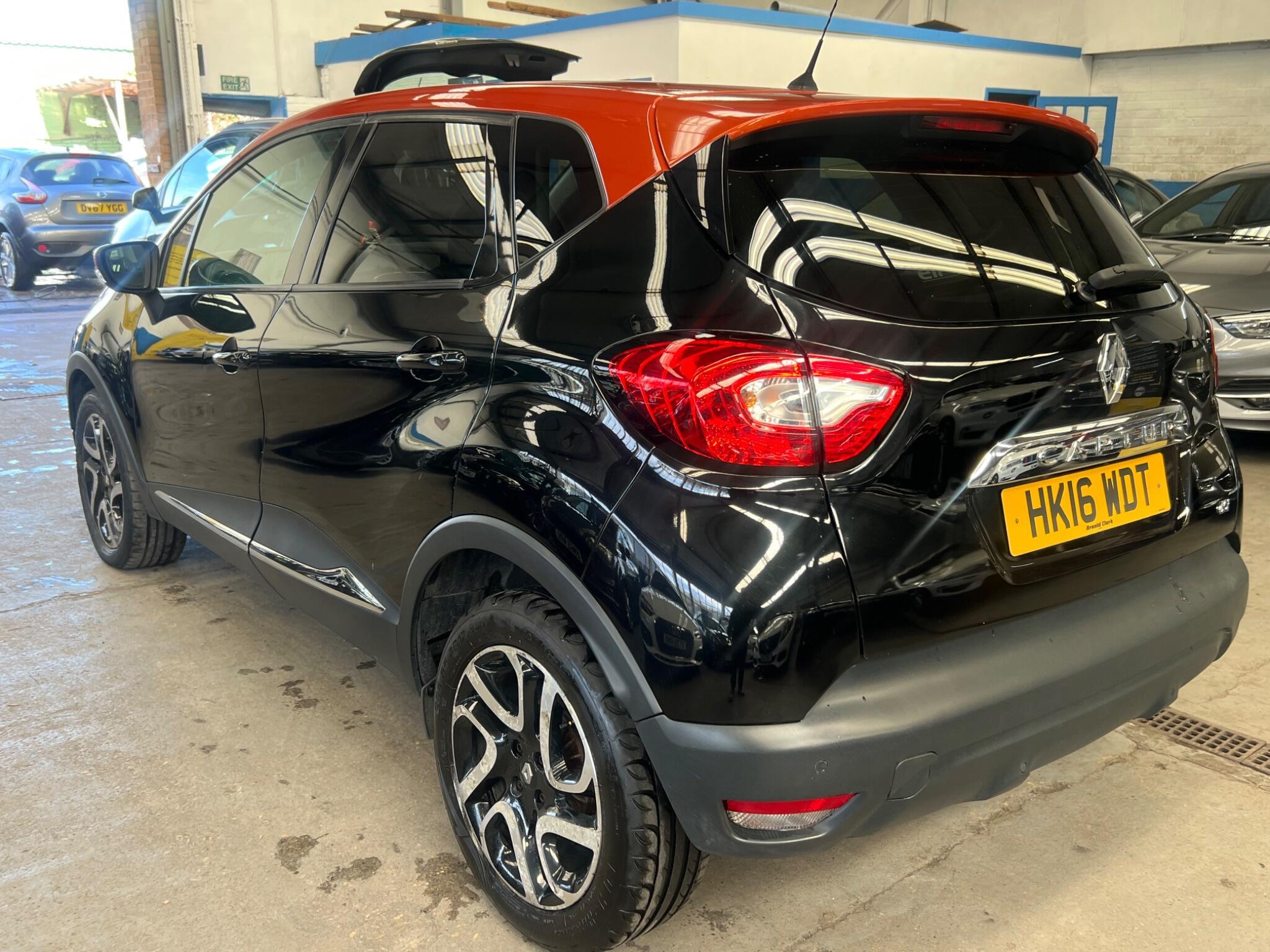 Renault Captur - Image 19