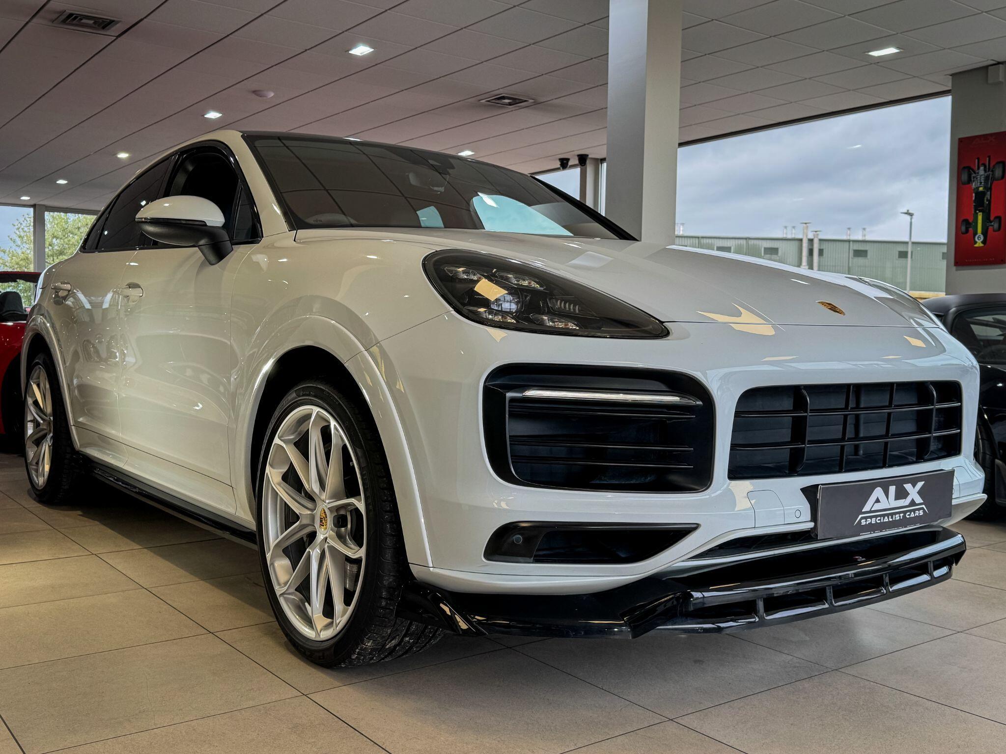 Porsche Cayenne - Image 4