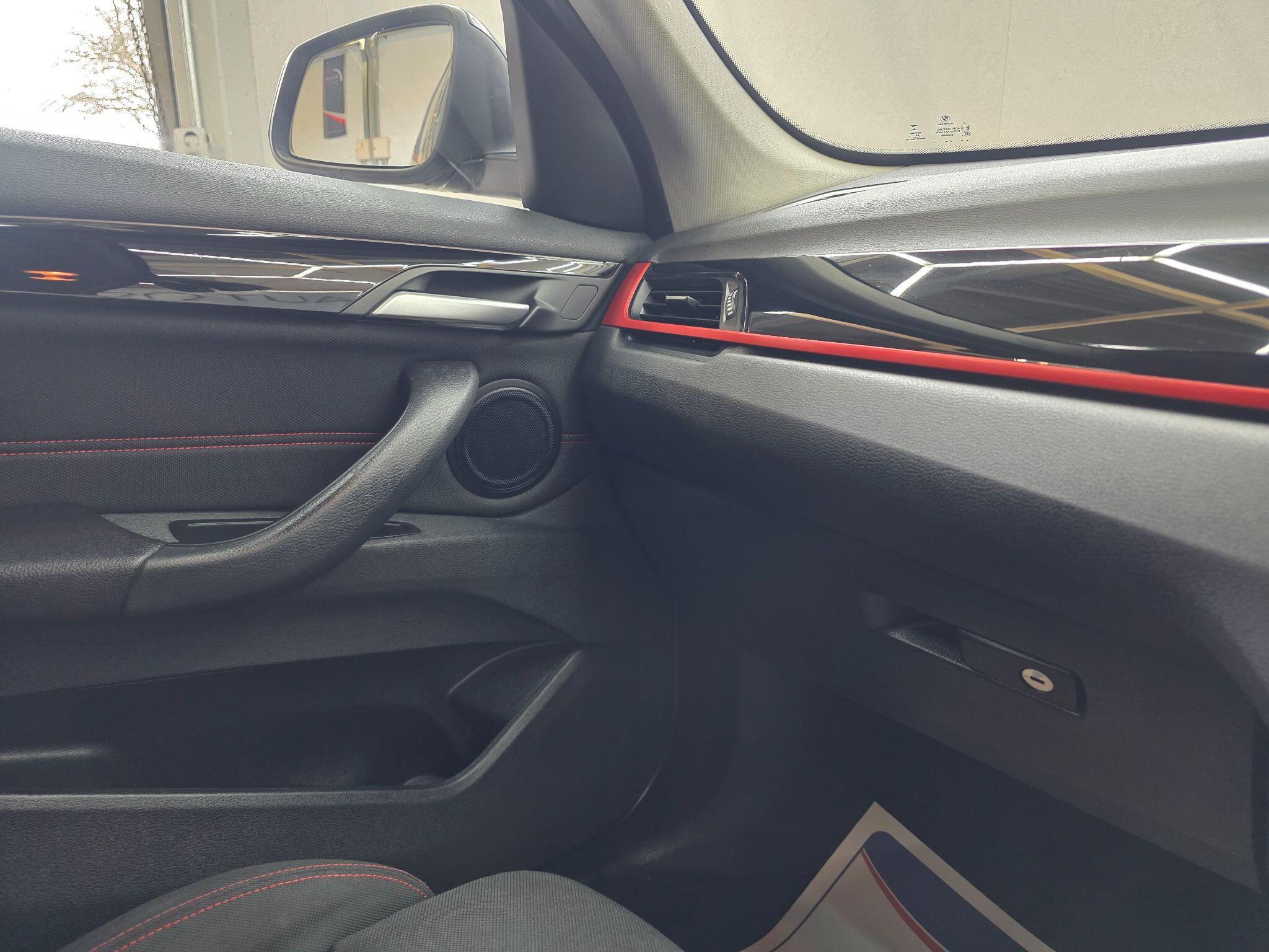 BMW X1 - Image 16