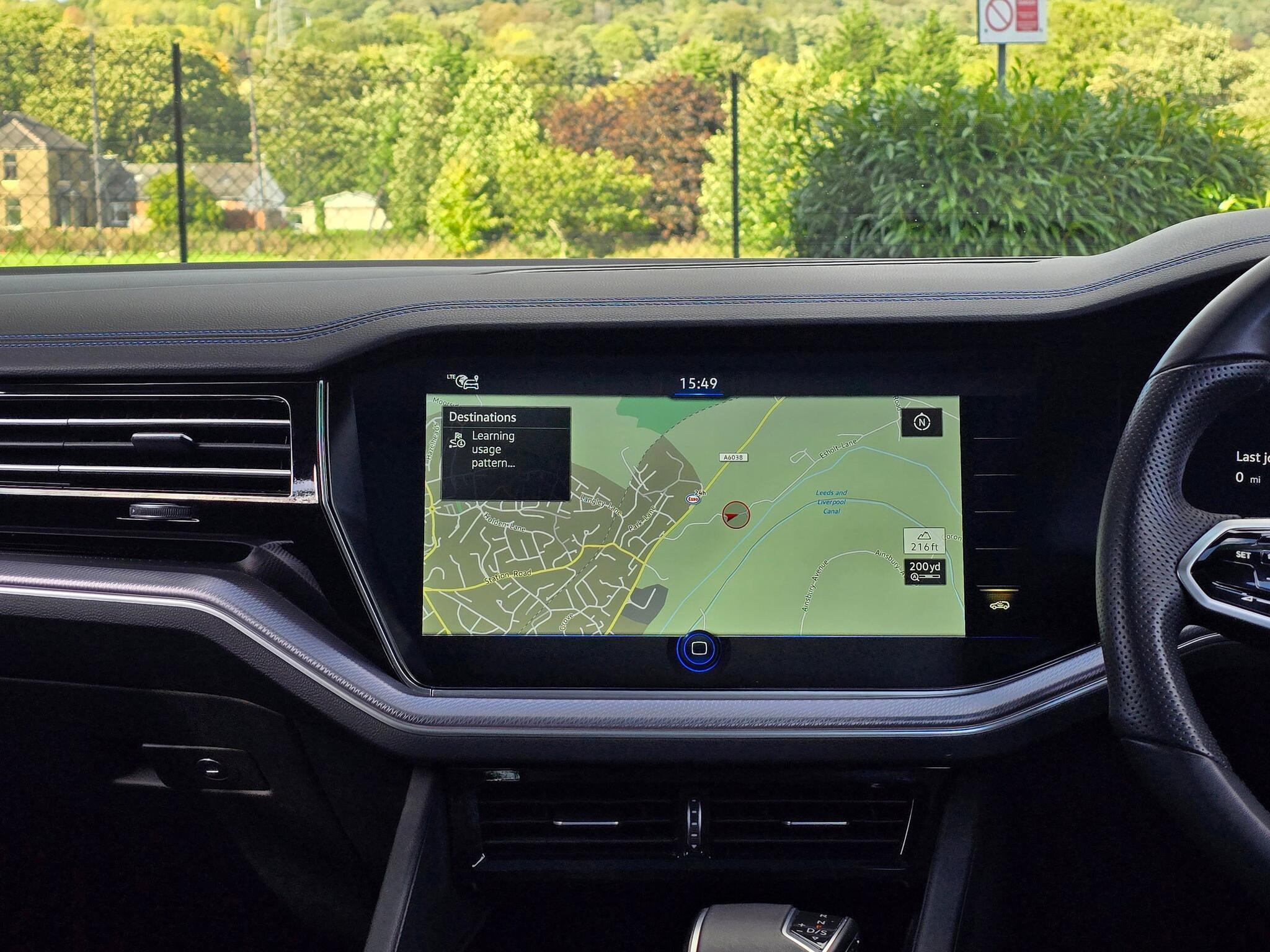 Volkswagen Touareg - Image 6