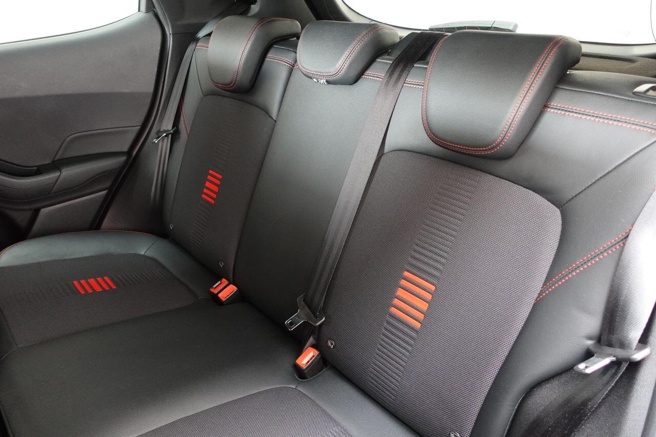 Ford Fiesta - Image 11