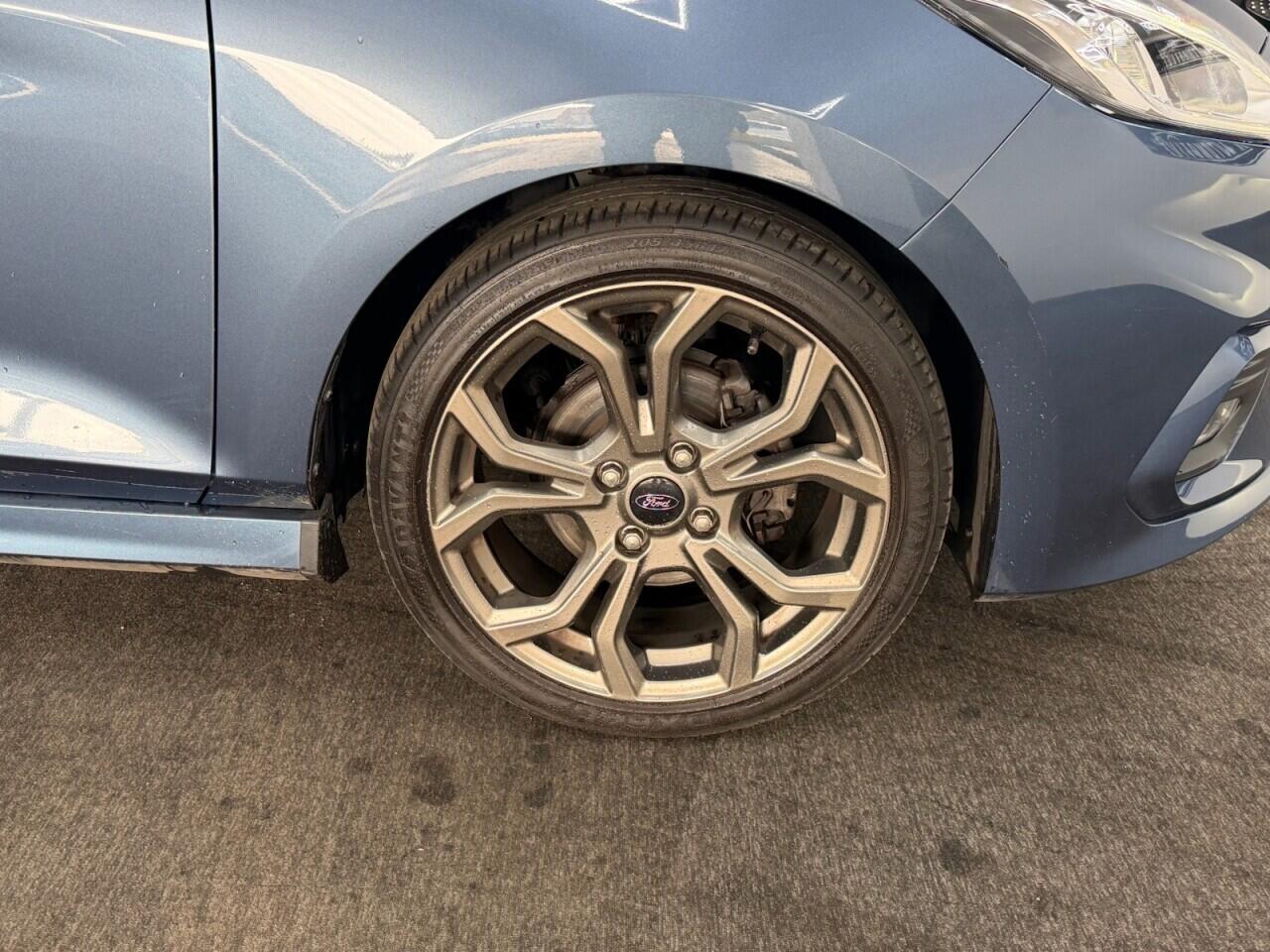 Ford Fiesta - Image 13