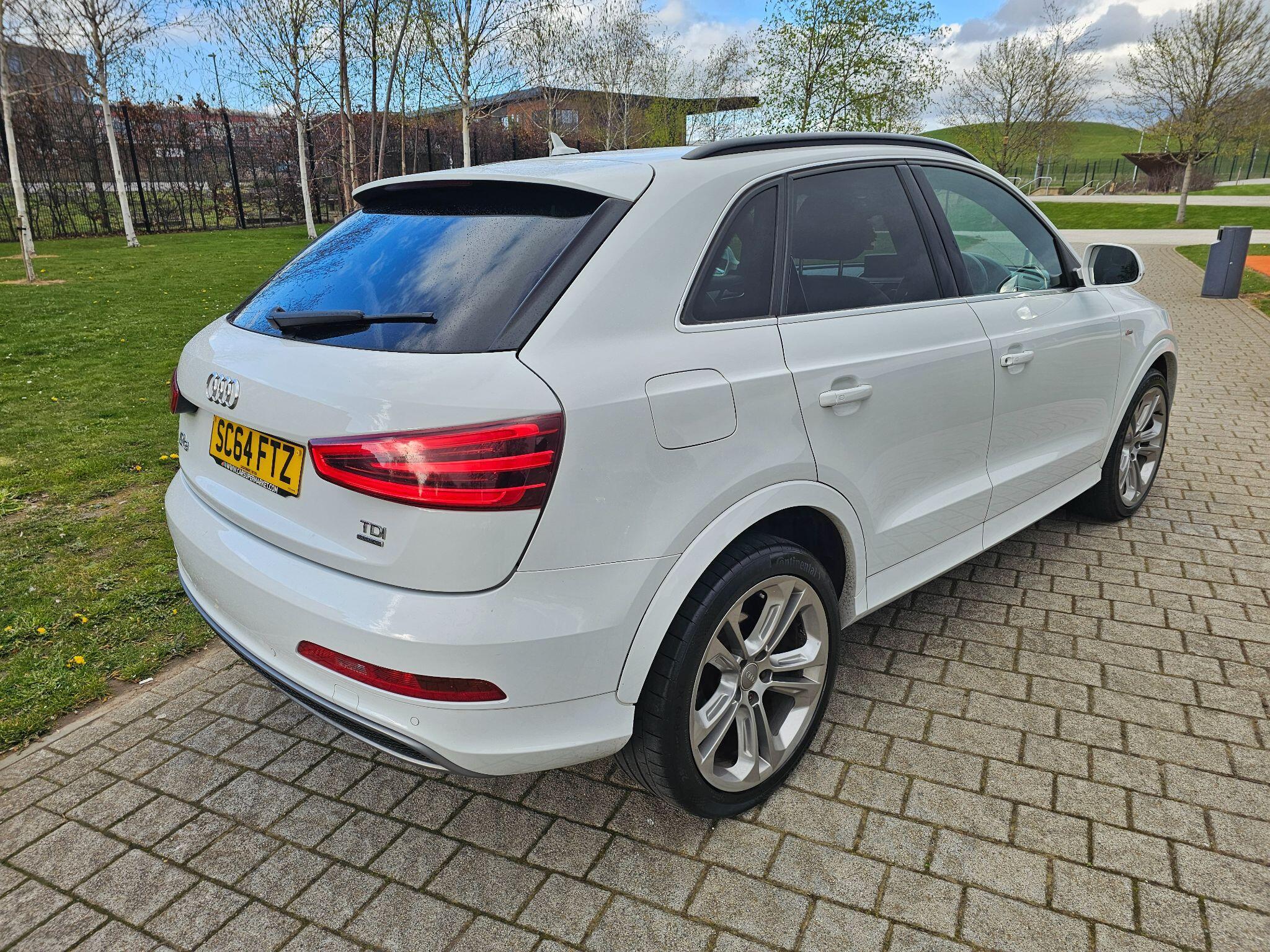 Audi Q3 - Image 10