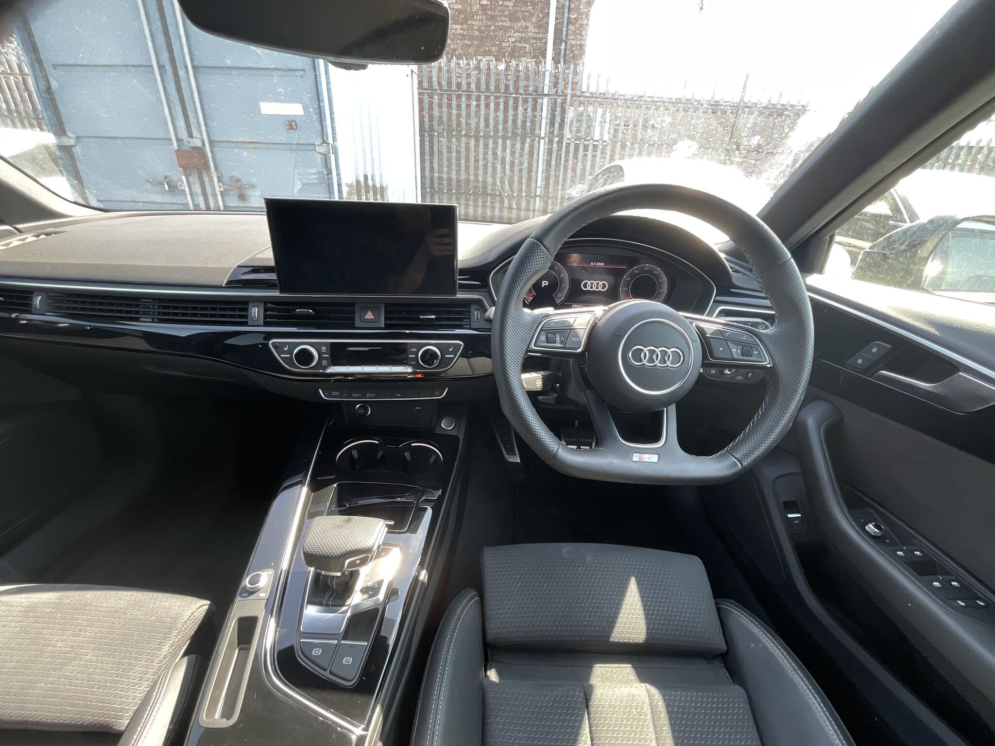 Audi A4 Avant - Image 6