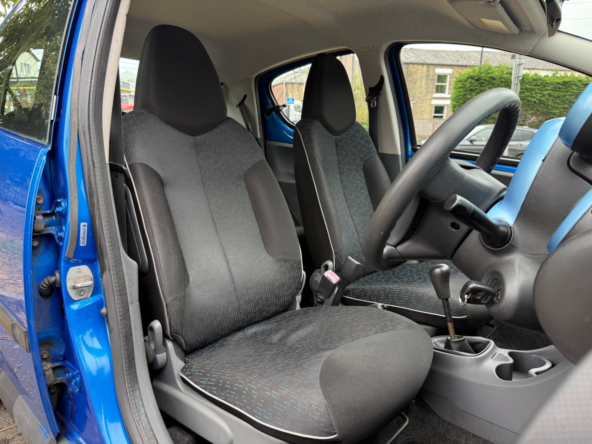 Peugeot 107 - Image 12