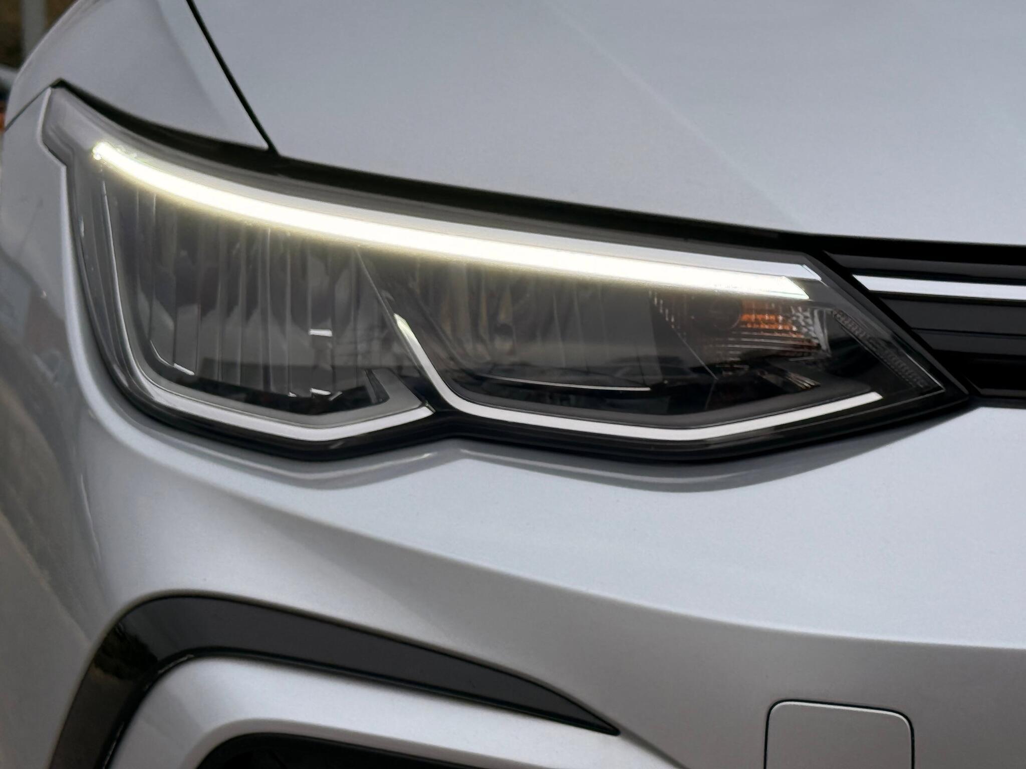 Volkswagen Golf - Image 13