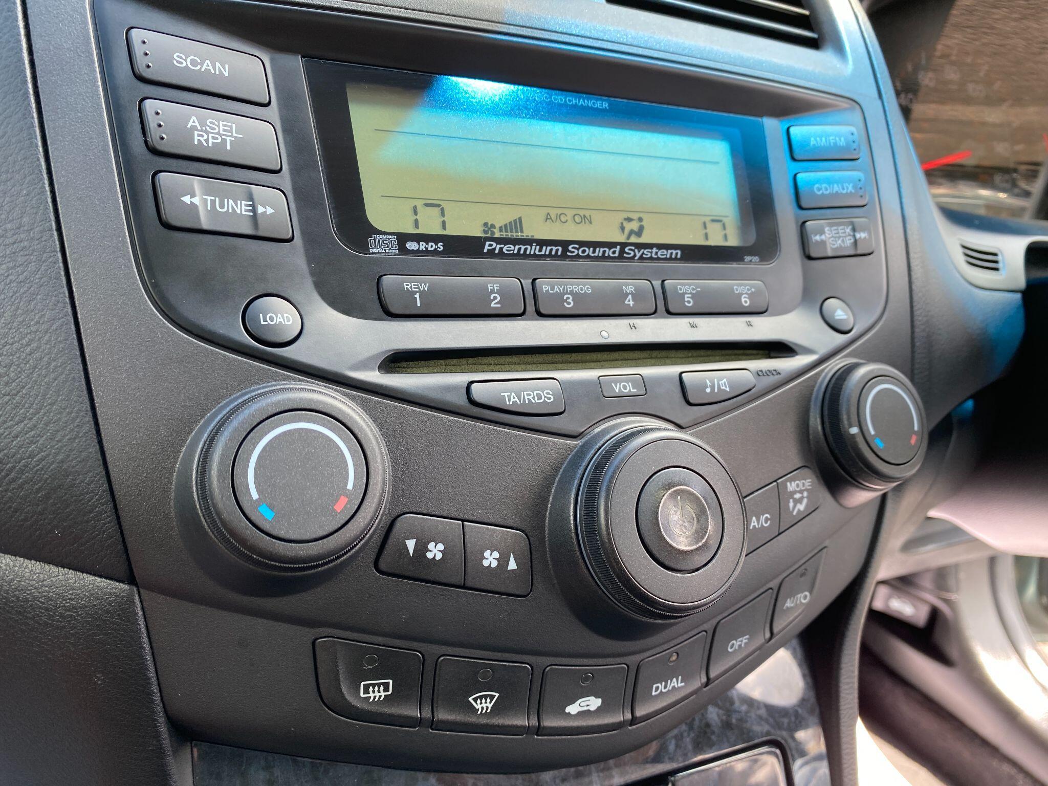 Honda Accord - Image 50