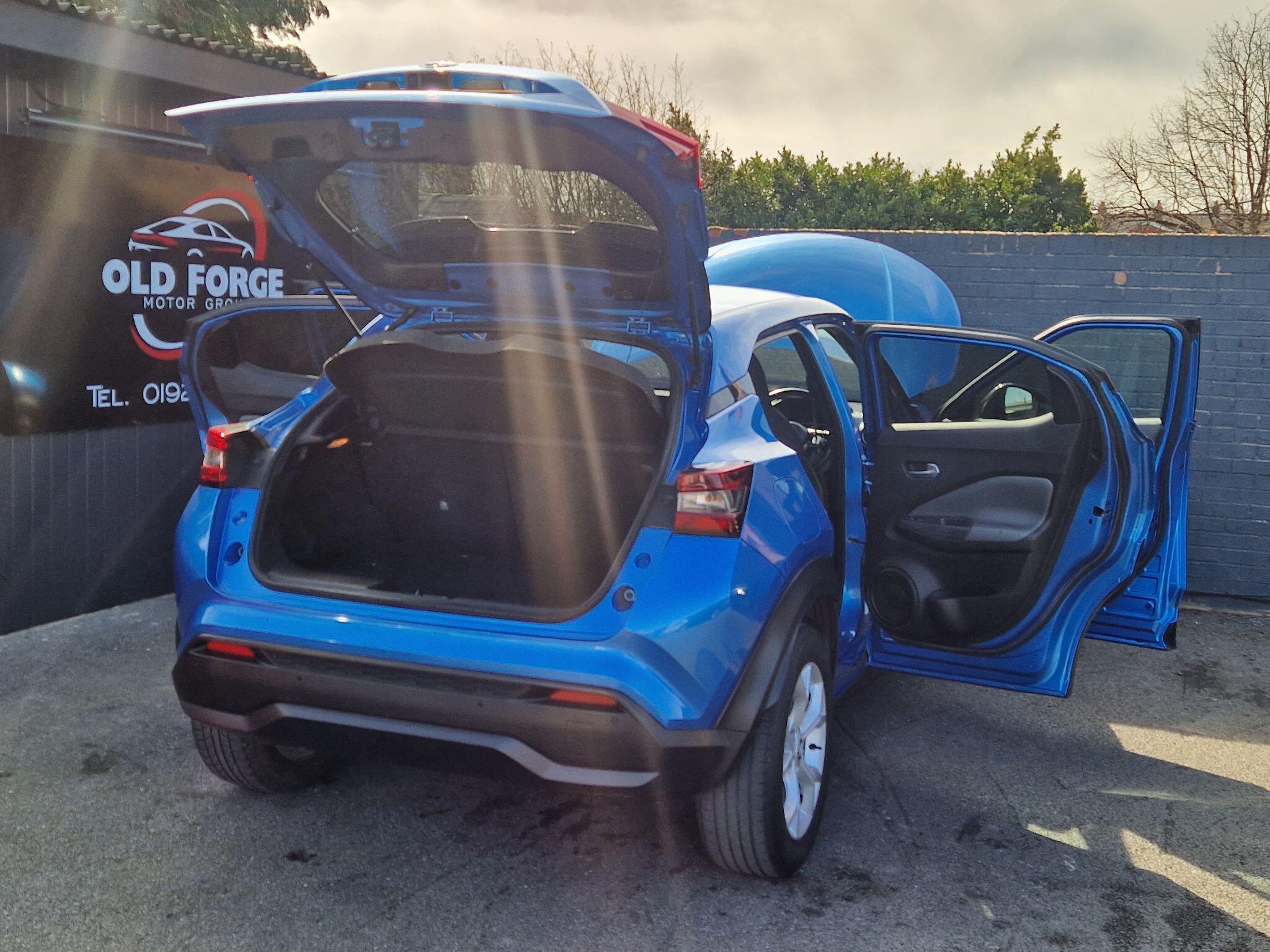 Nissan Juke - Image 21