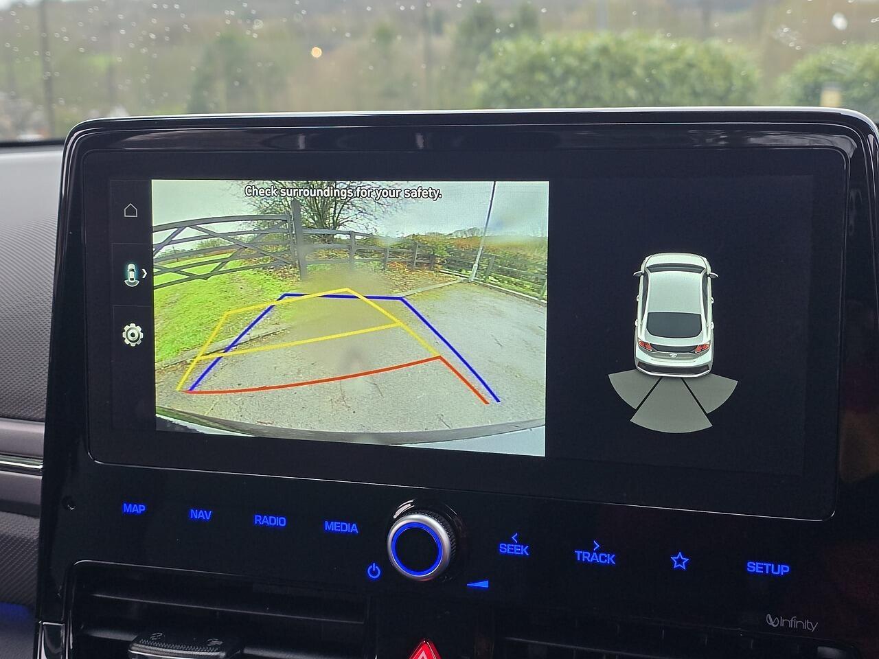 Hyundai Ioniq - Image 25