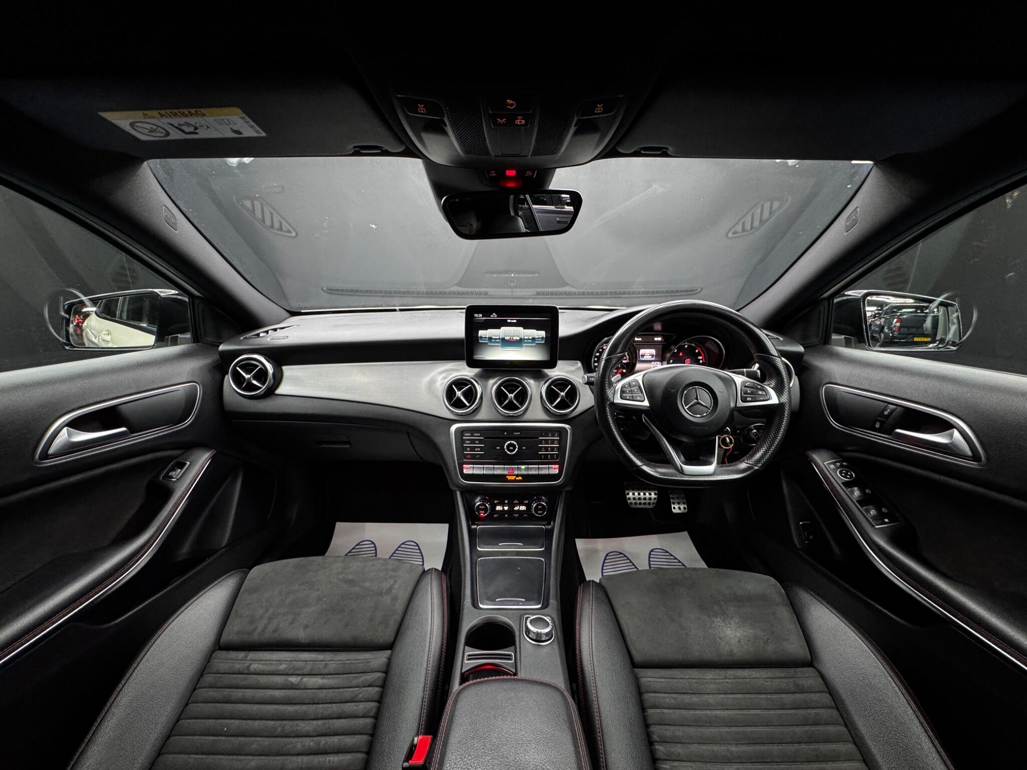 Mercedes GLA - Image 17