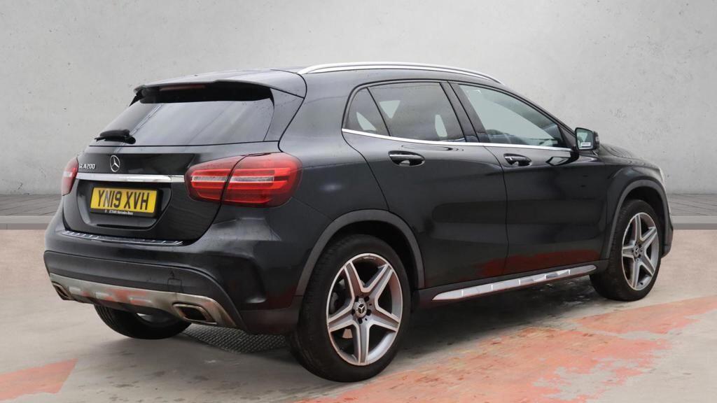 Mercedes-benz GLA - Image 7