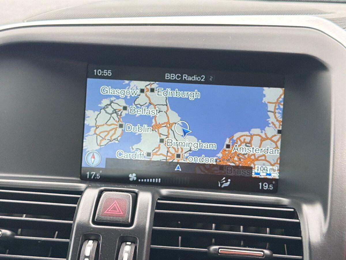Volvo XC60 - Image 22