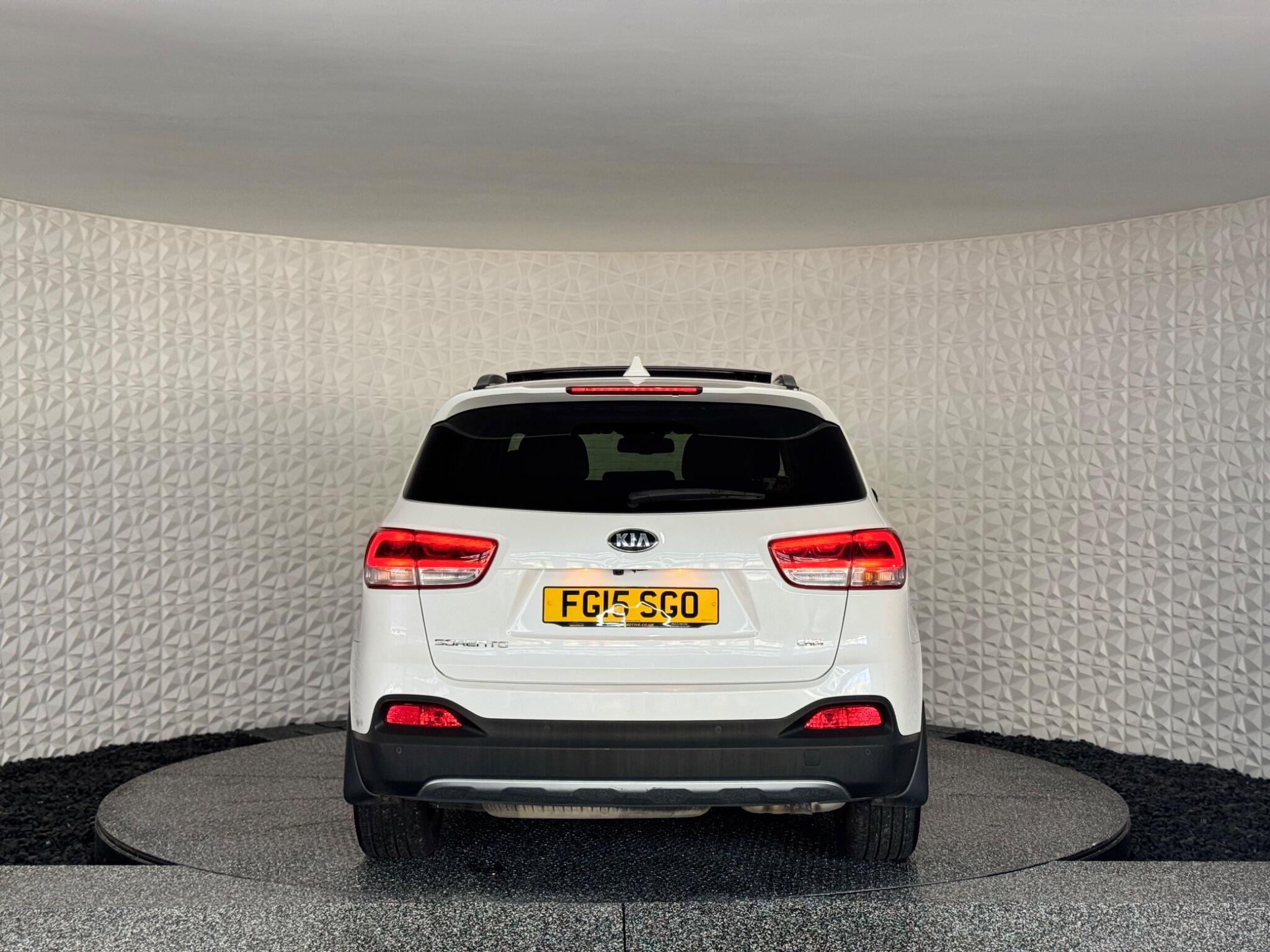 Kia Sorento - Image 13