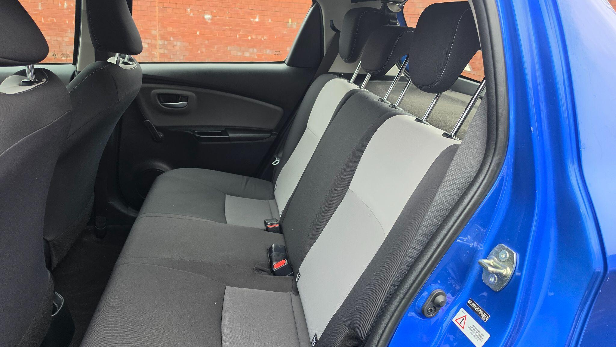 Toyota Yaris - Image 16