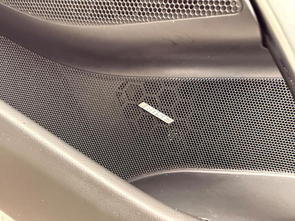 Porsche 911 - Image 48