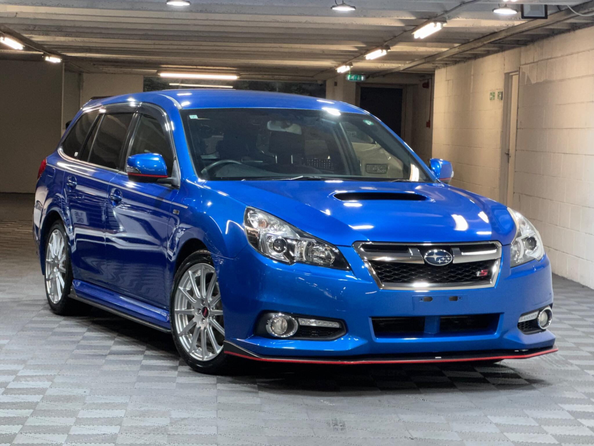 Subaru Legacy - Image 7