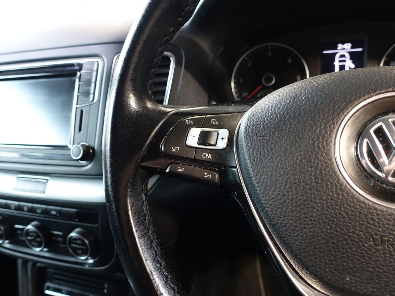 Volkswagen Sharan - Image 24