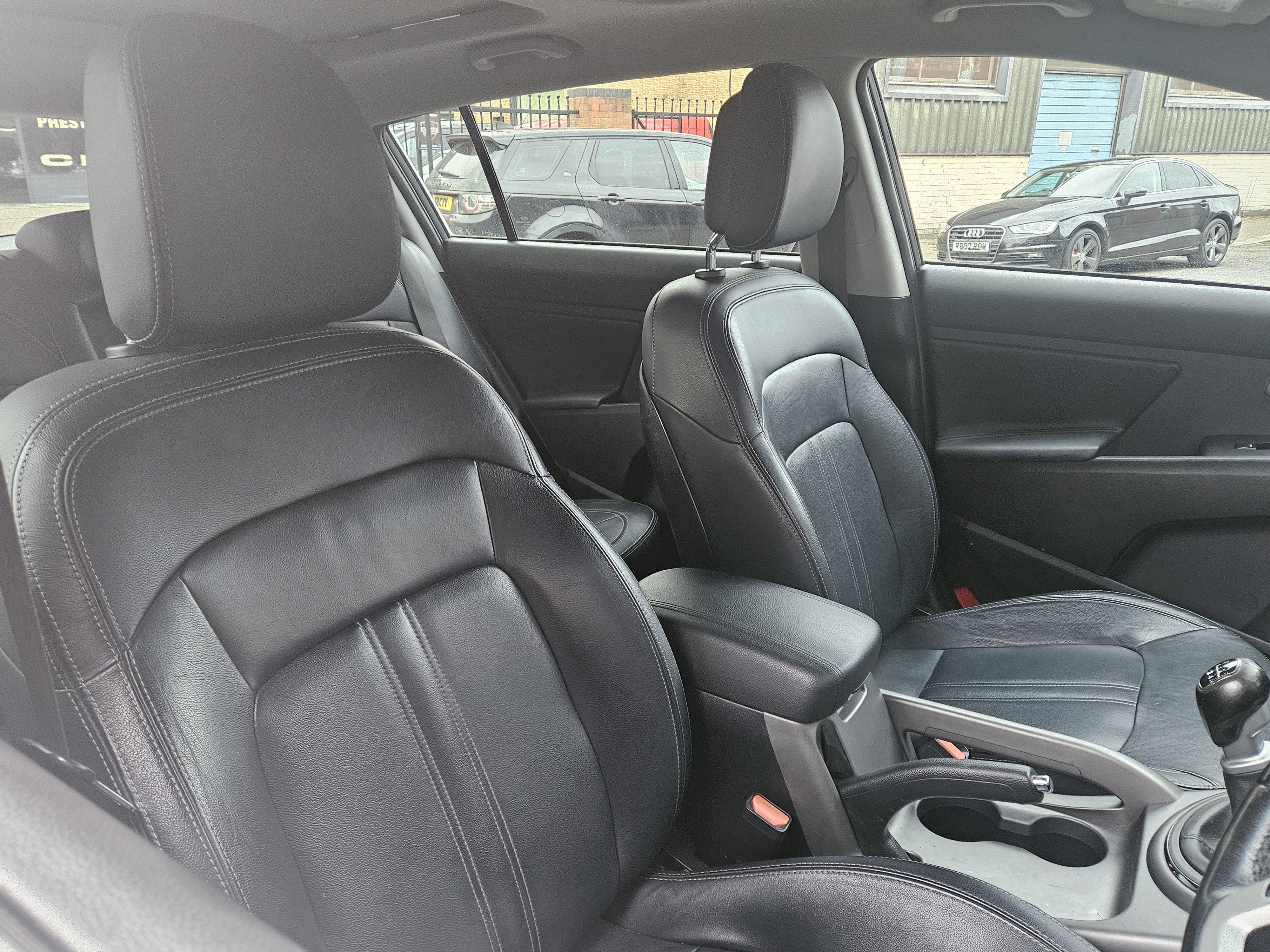 Kia Sportage - Image 18