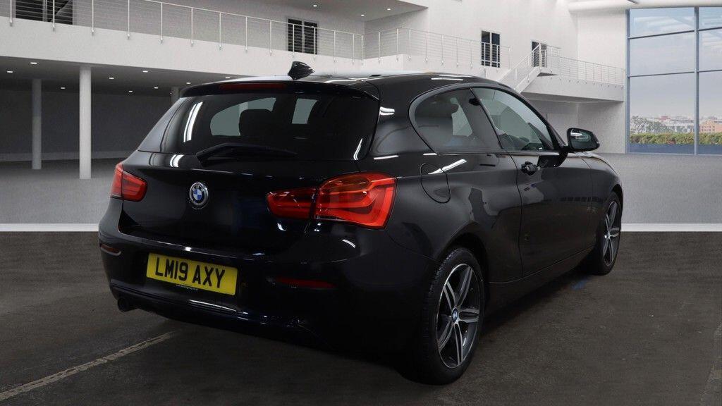 BMW 1 Series - Image 4
