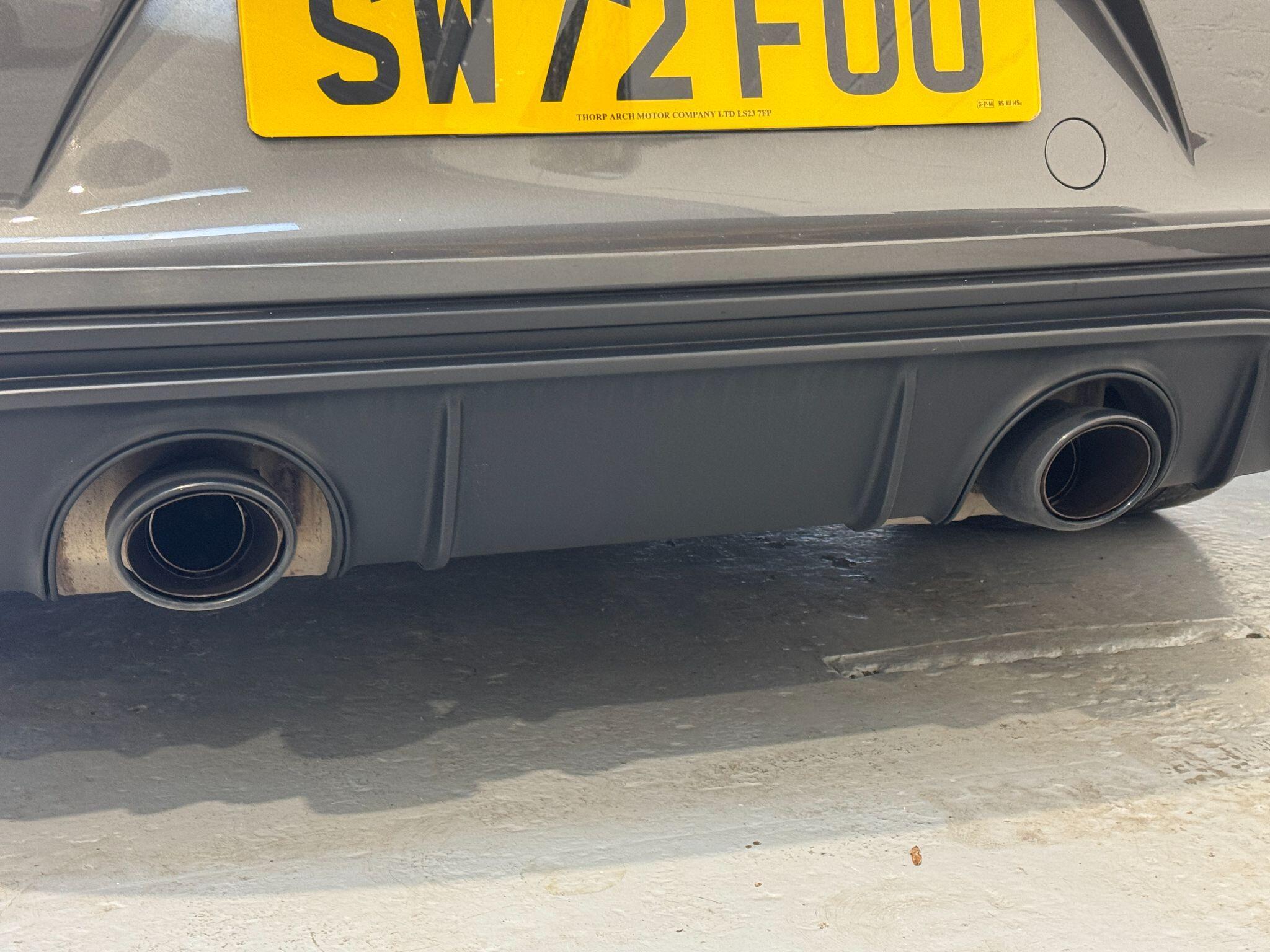 Porsche 718 Cayman - Image 42