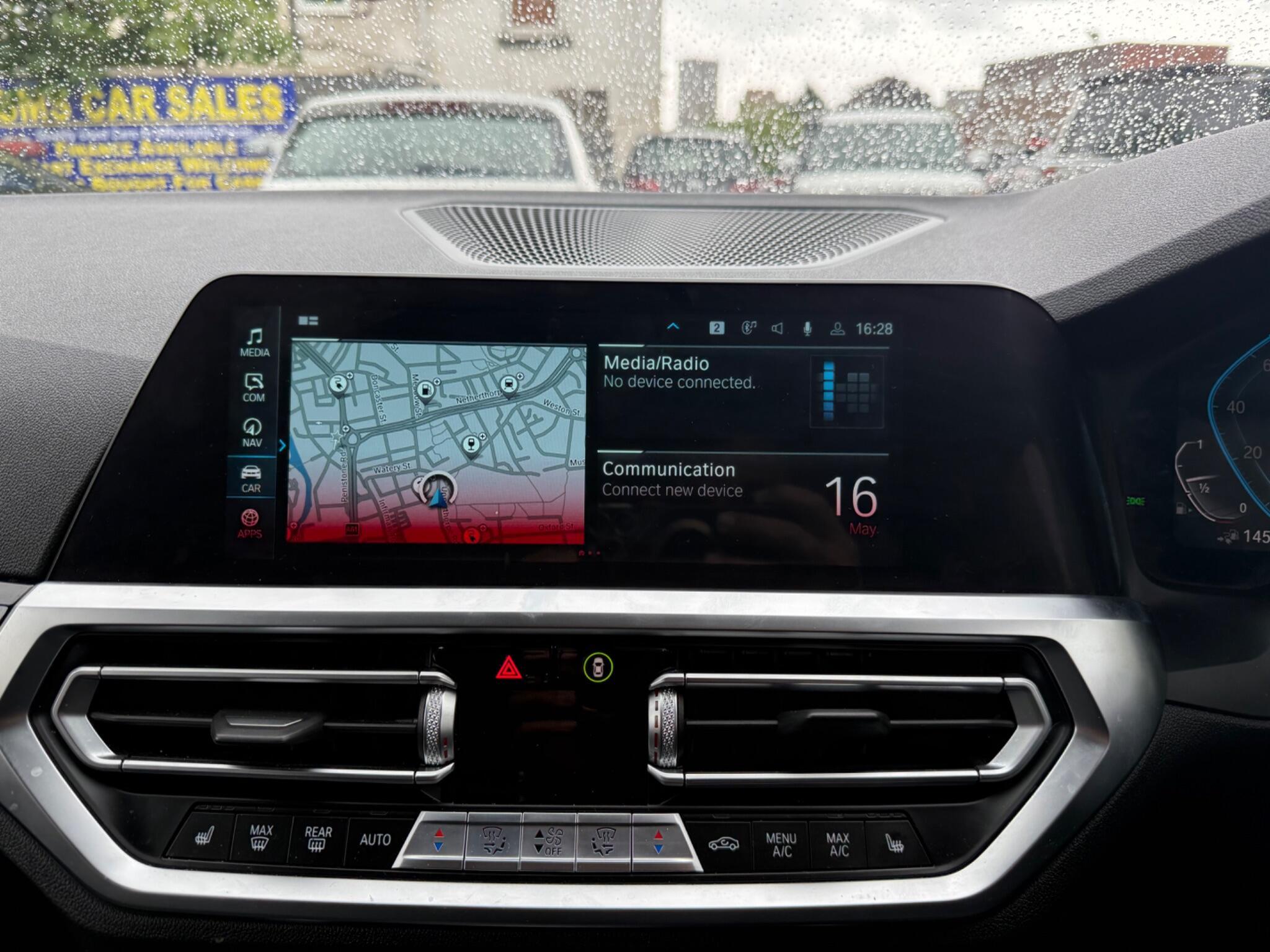 BMW 3 Series - Image 11