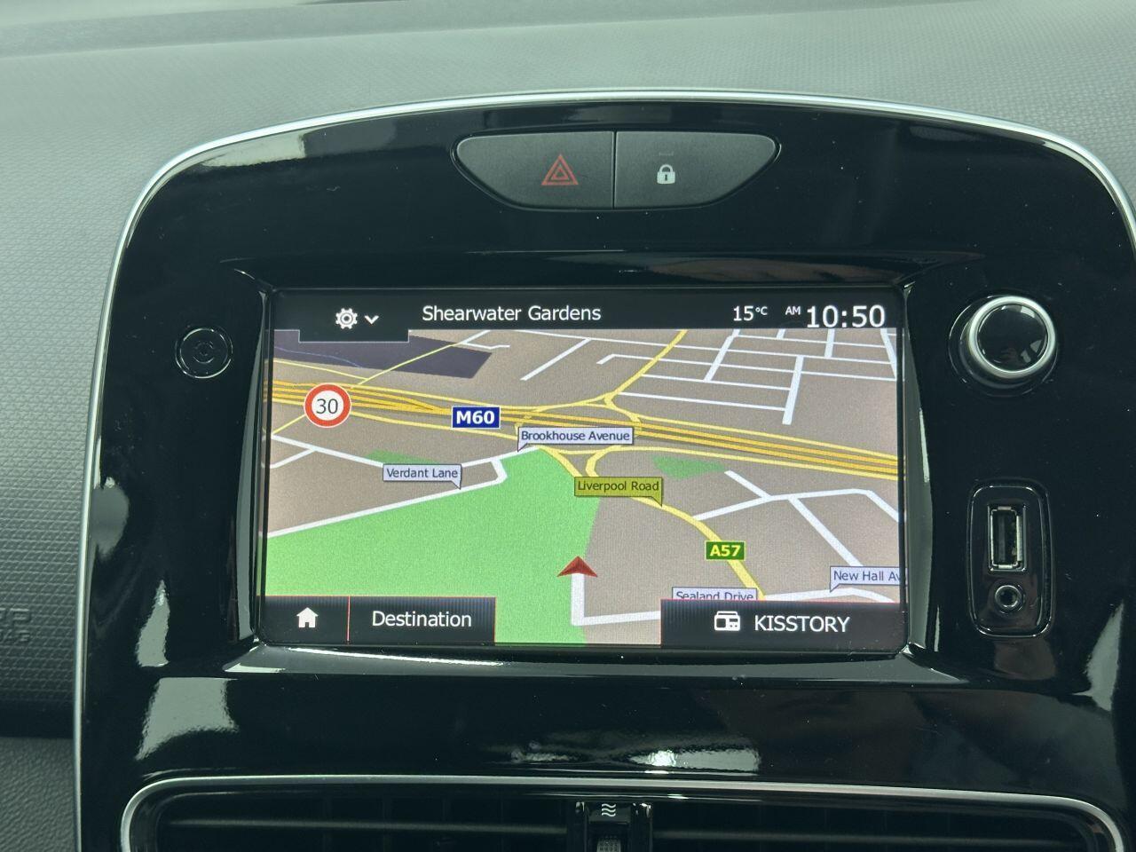 Renault Clio - Image 3